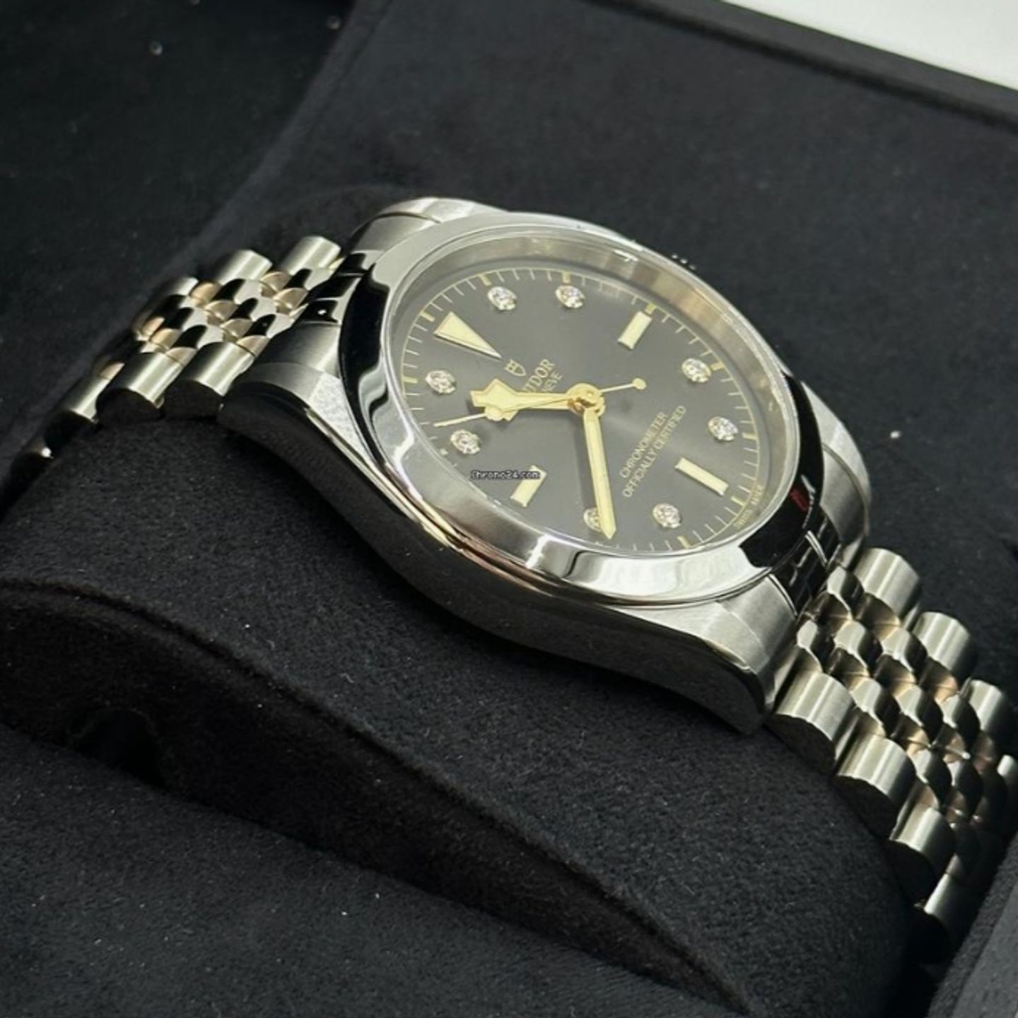 Tudor Black Bay 79660 - (5/8)