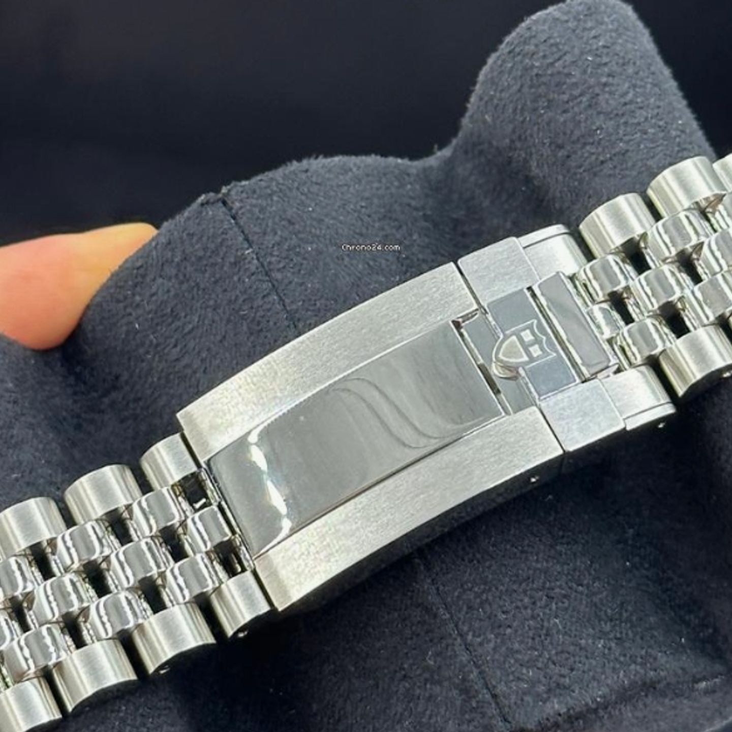 Tudor Black Bay 79660 - (2/8)