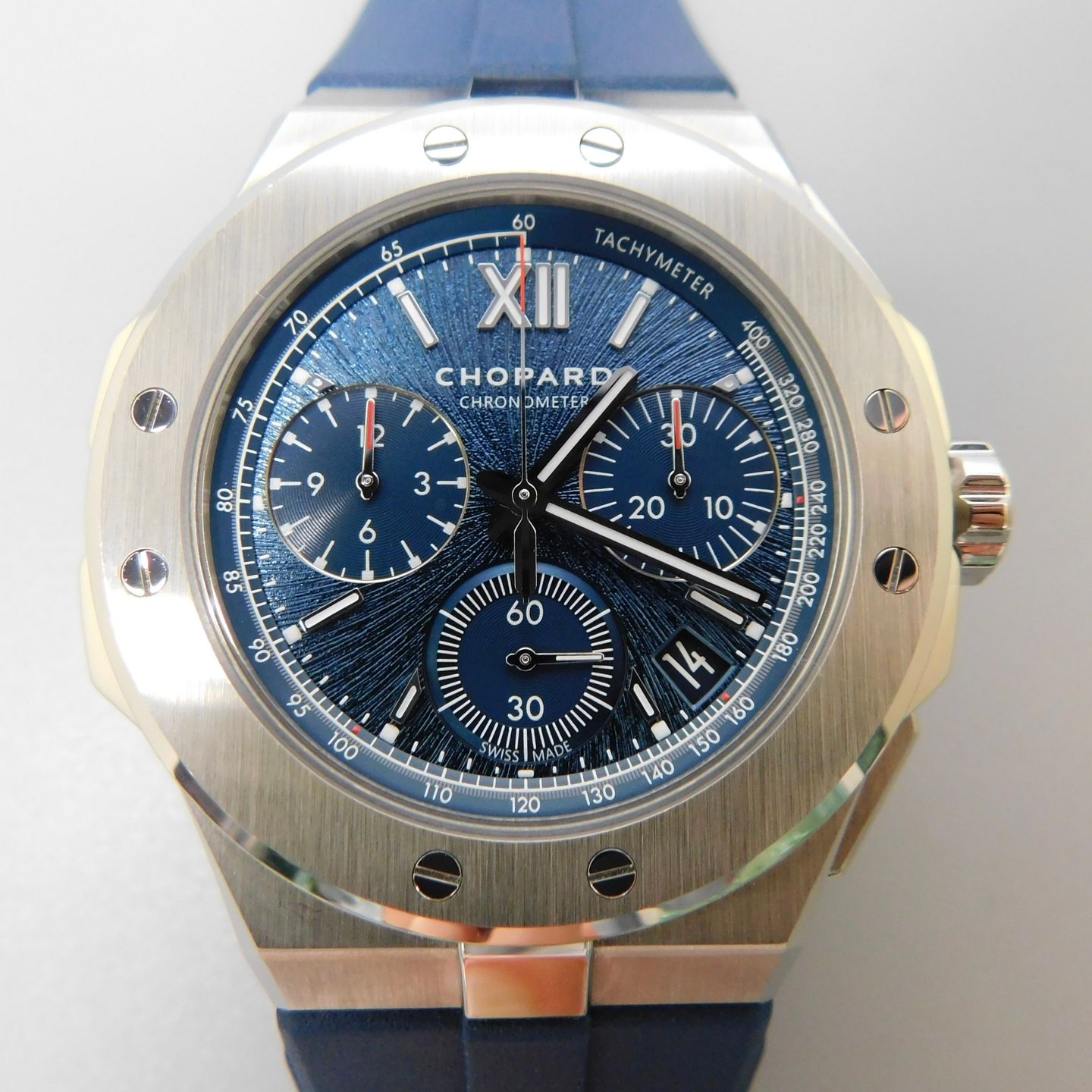 Chopard Alpine Eagle 298609-3003 (2025) - Blue dial 44 mm Steel case (2/6)
