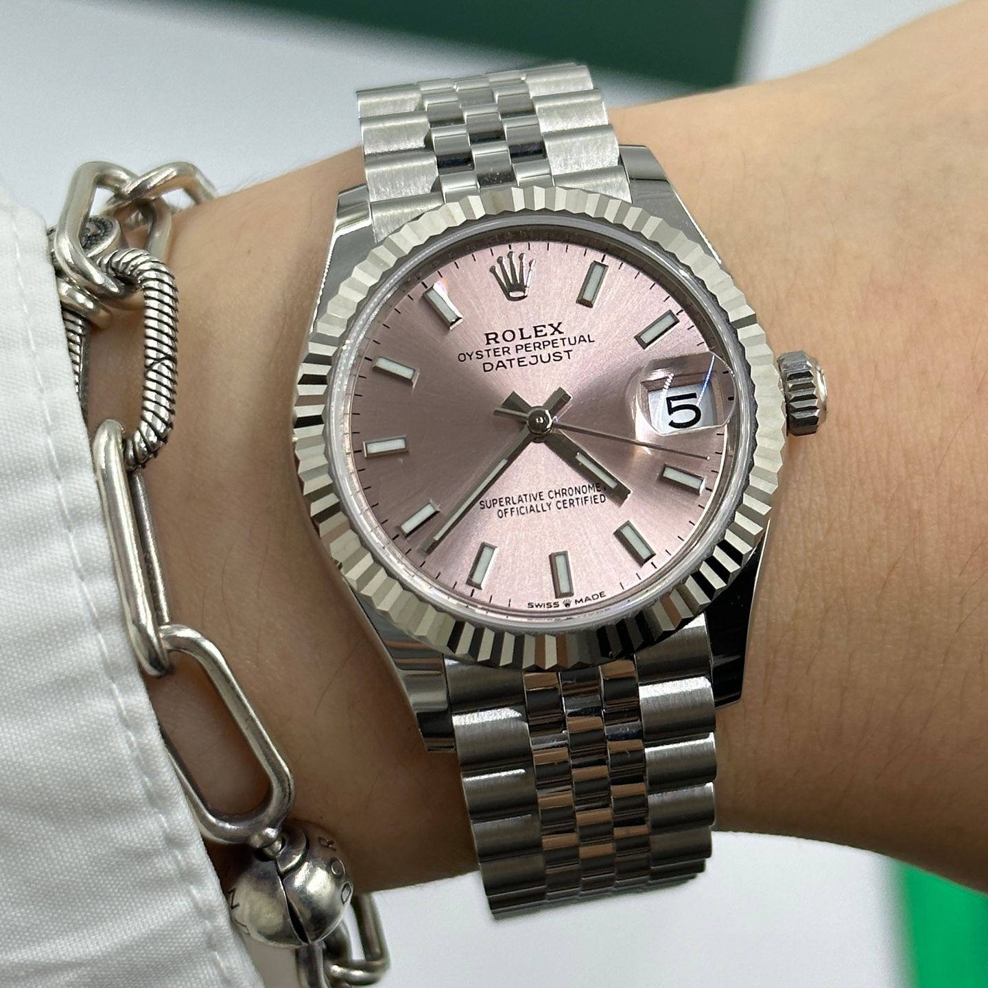 Rolex Datejust 31 278271 (2025) - Pink dial 31 mm Gold/Steel case (1/4)