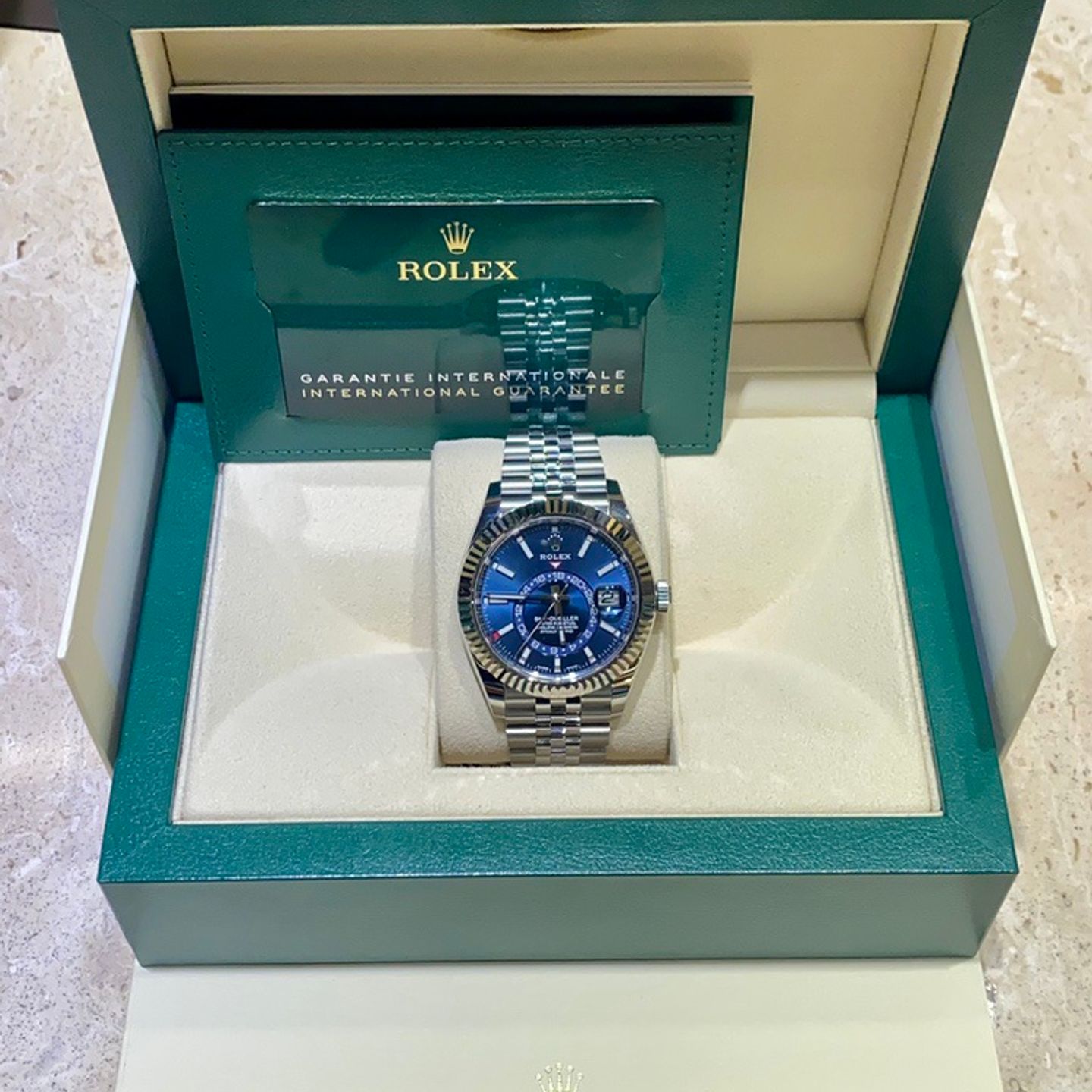 Rolex Sky-Dweller 326934 (2022) - Blue dial 42 mm Steel case (1/8)