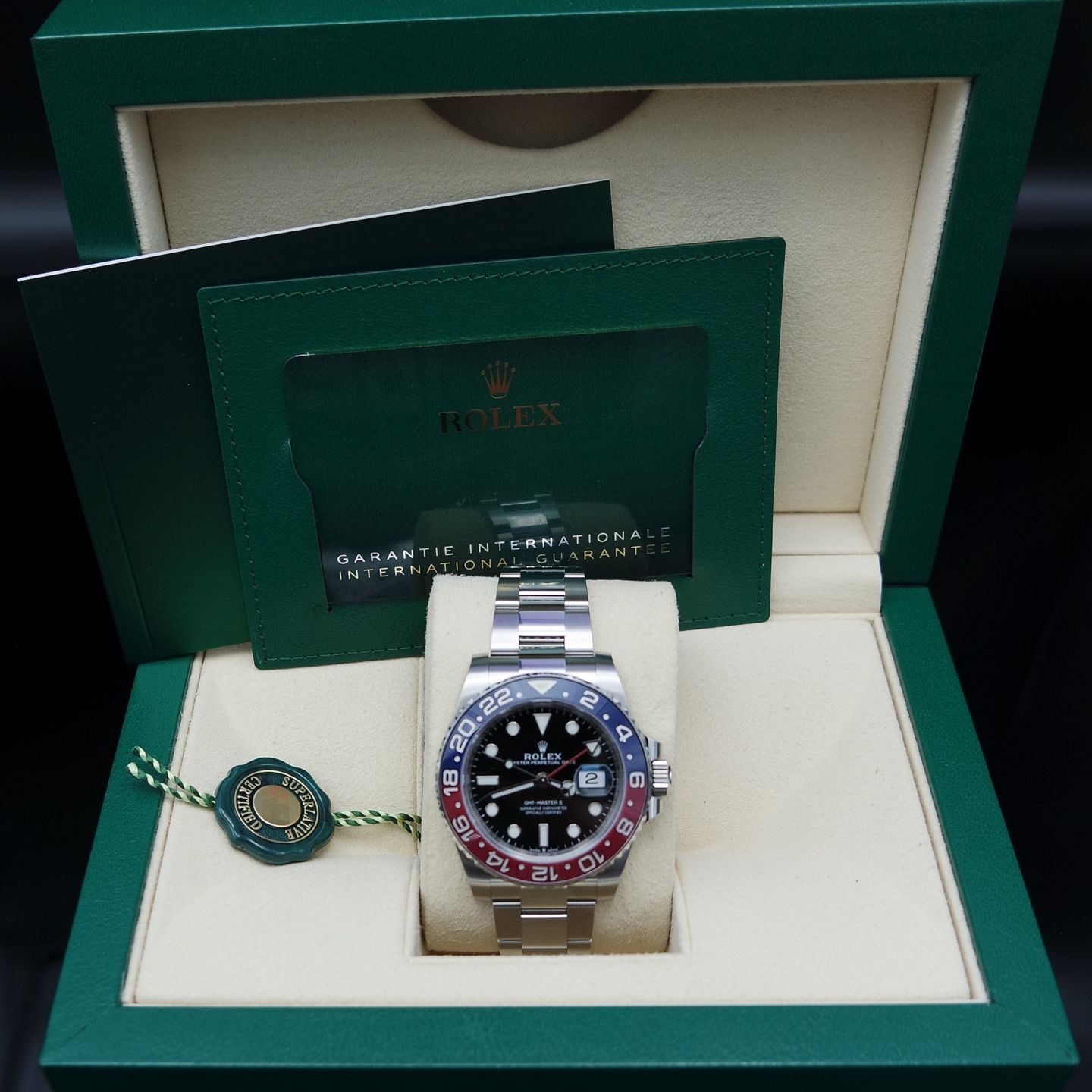 Rolex GMT-Master II 126710BLRO (2024) - Black dial 40 mm Steel case (6/6)