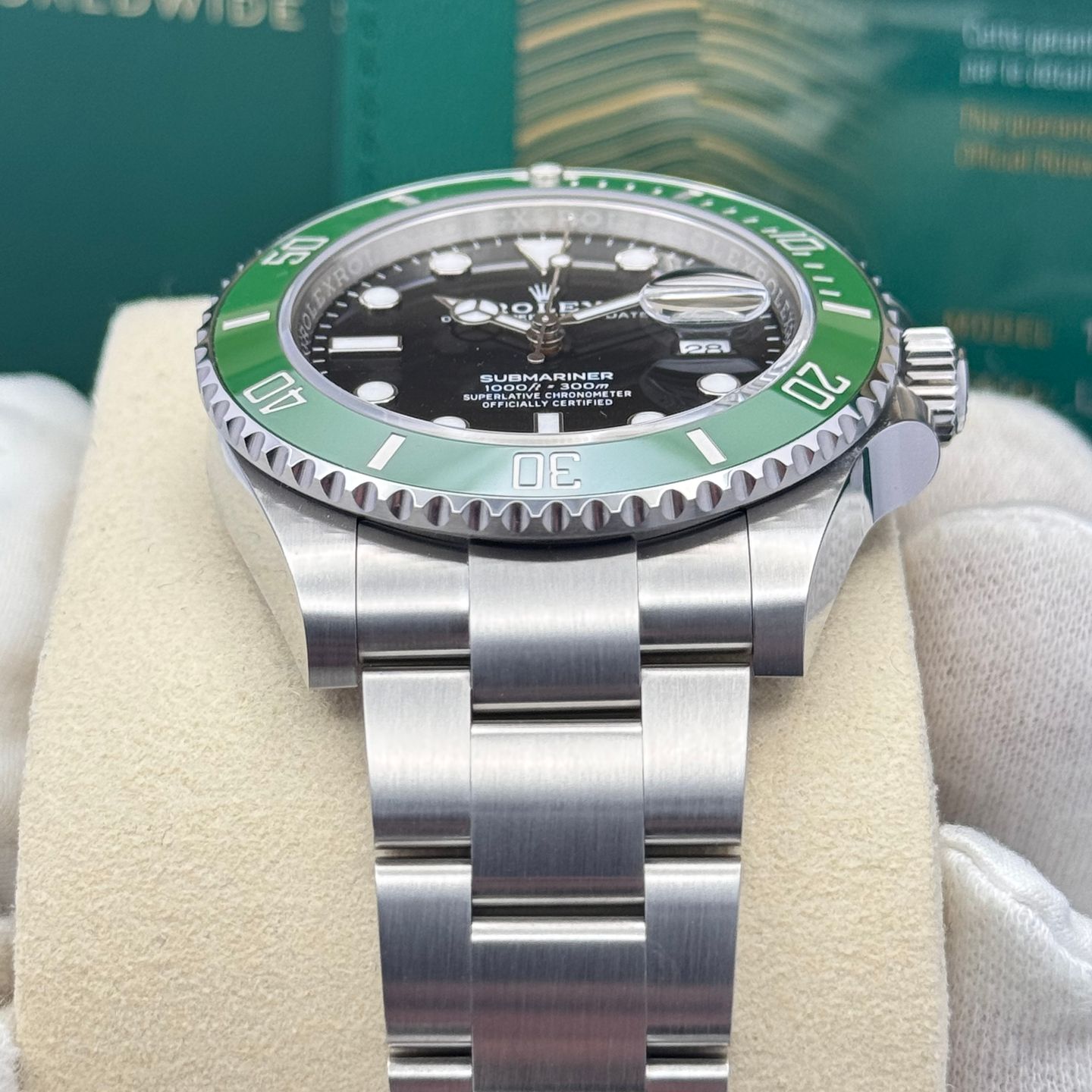 Rolex Submariner Date 126610LV - (4/8)