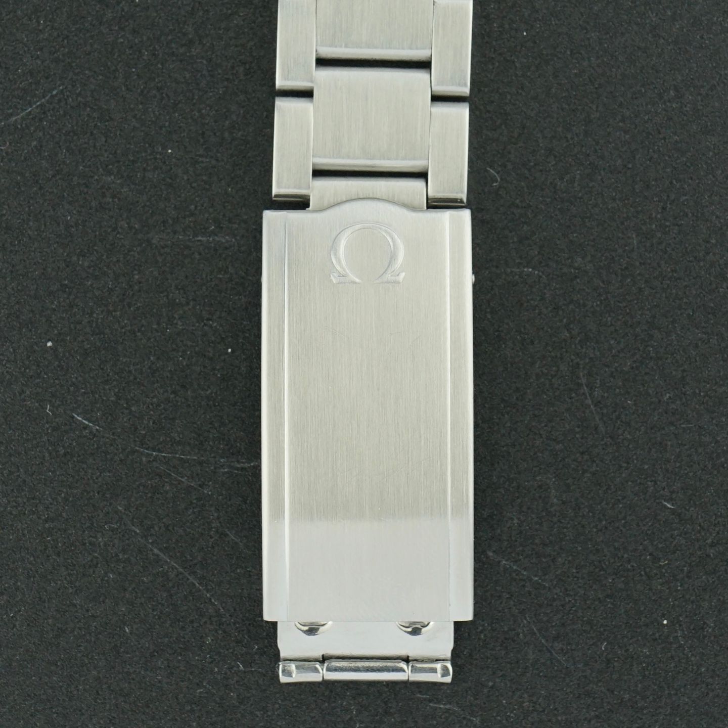 Omega Genève 166.0173 - (7/8)