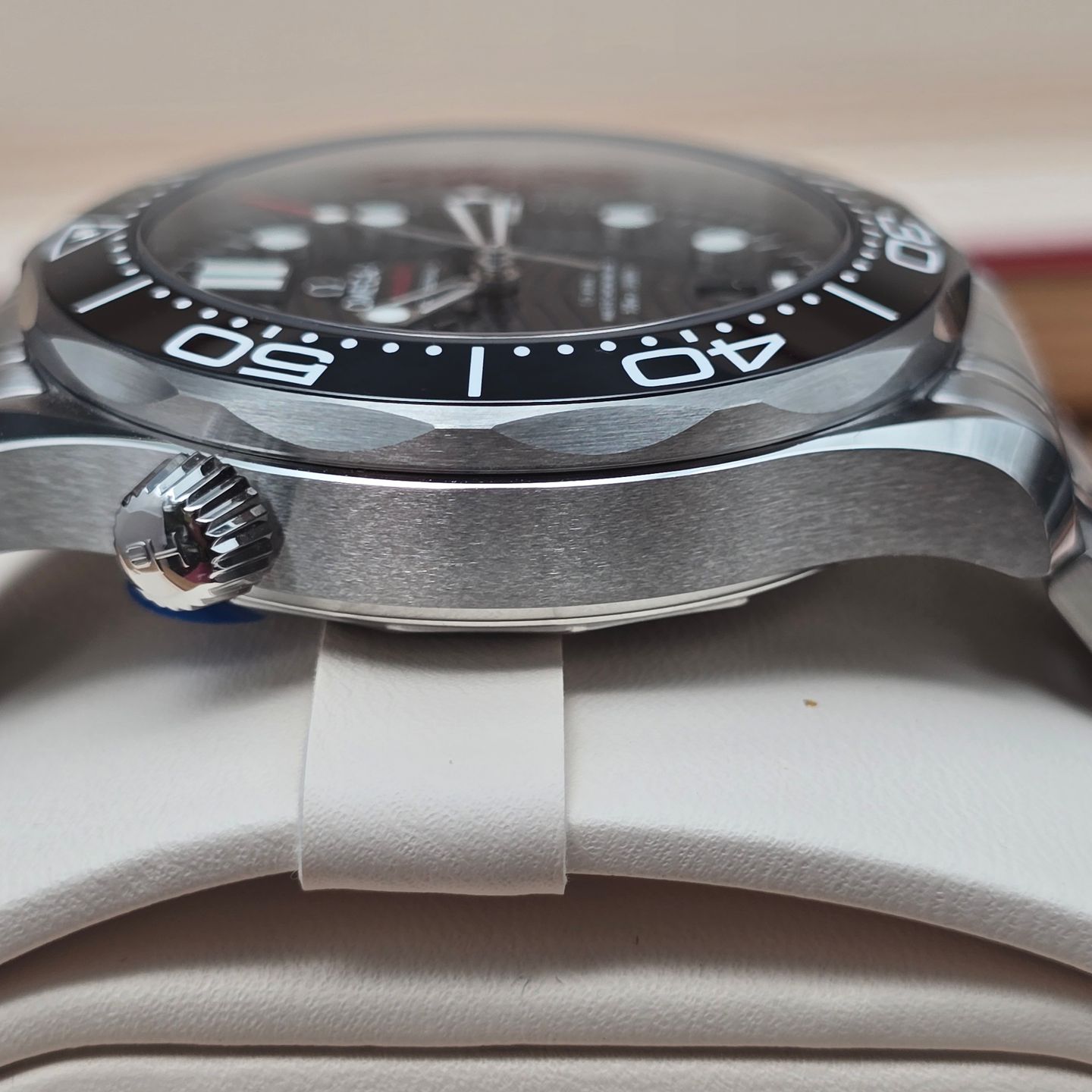 Omega Seamaster Diver 300 M 210.30.42.20.01.001 - (5/8)
