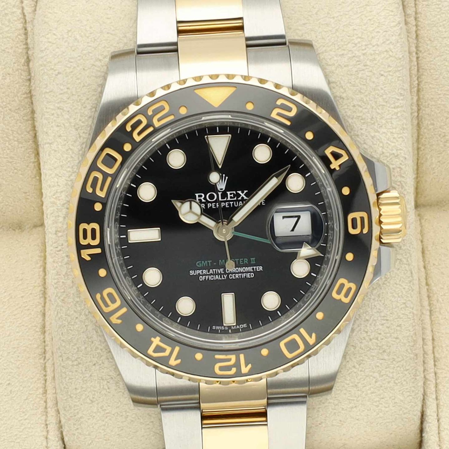 Rolex GMT-Master II 116713LN (2015) - Black dial 40 mm Gold/Steel case (1/8)
