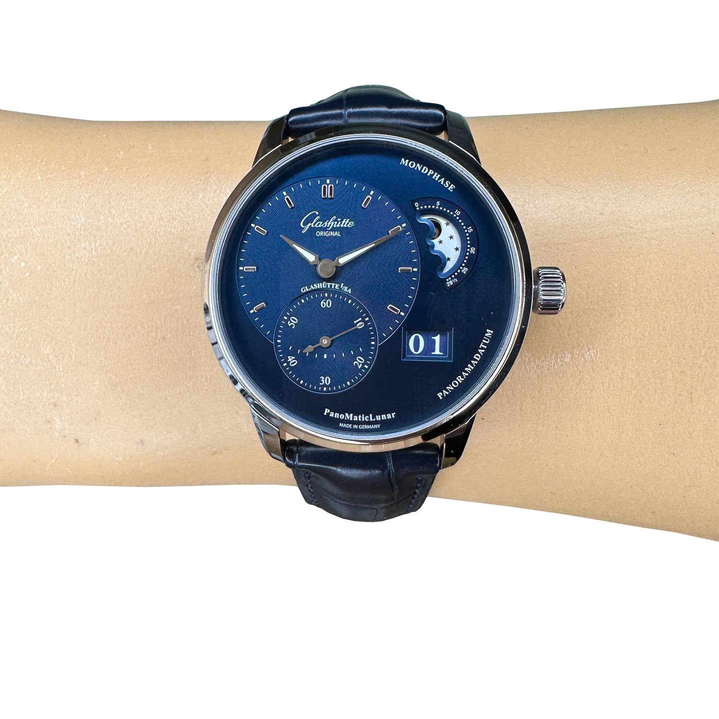 Glashütte Original PanoMaticLunar 1-90-02-46-32-61 (2024) - Blauw wijzerplaat 40mm Staal (2/8)