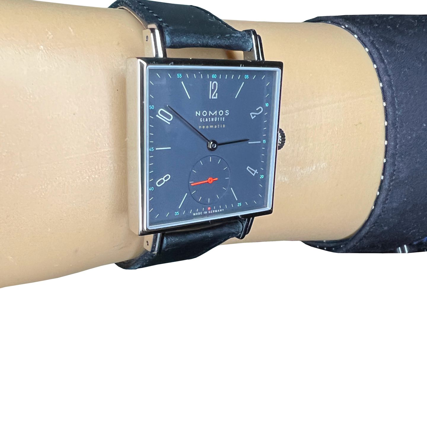 NOMOS Tetra Neomatik 422 (2021) - Blauw wijzerplaat 33mm Staal (6/8)