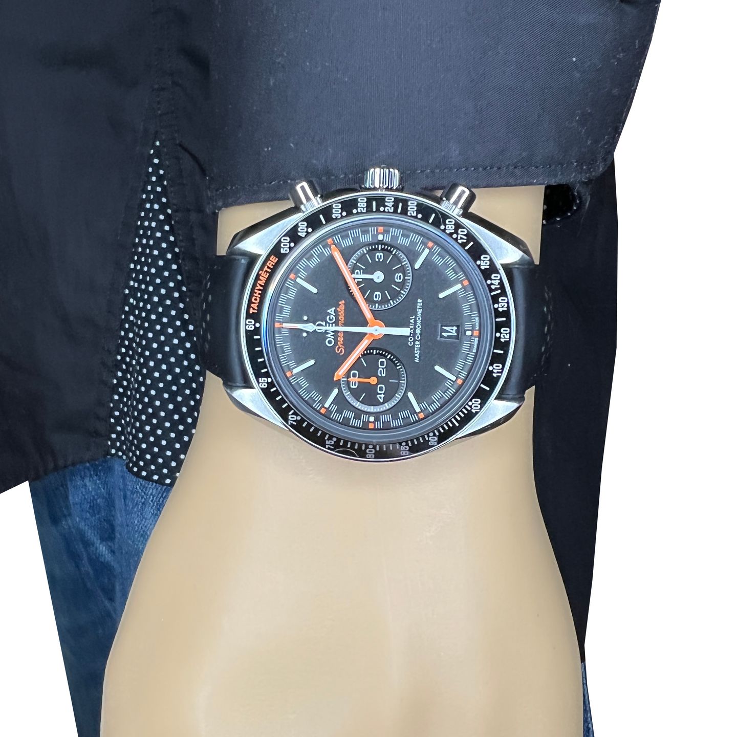 Omega Speedmaster Racing 329.32.44.51.01.001 (2024) - Black dial 44 mm Steel case (3/8)