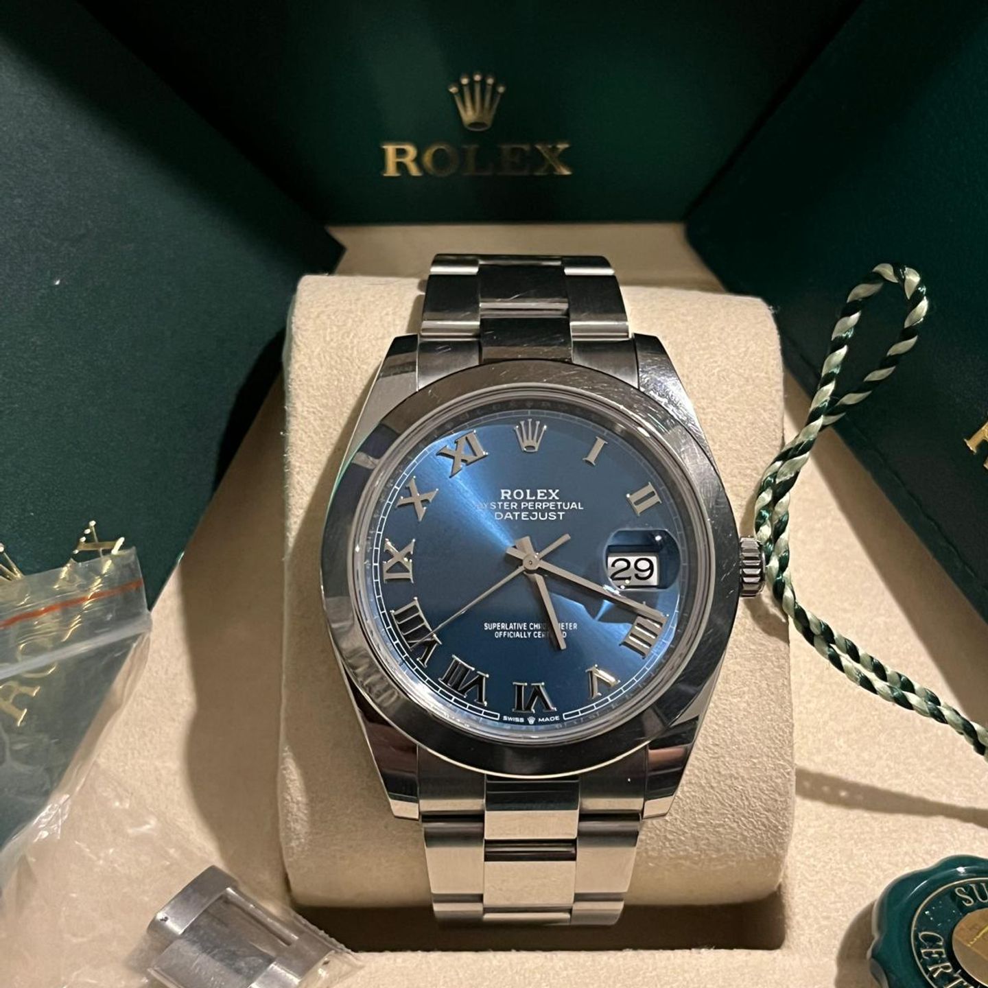 Rolex Datejust 41 126300 - (4/6)