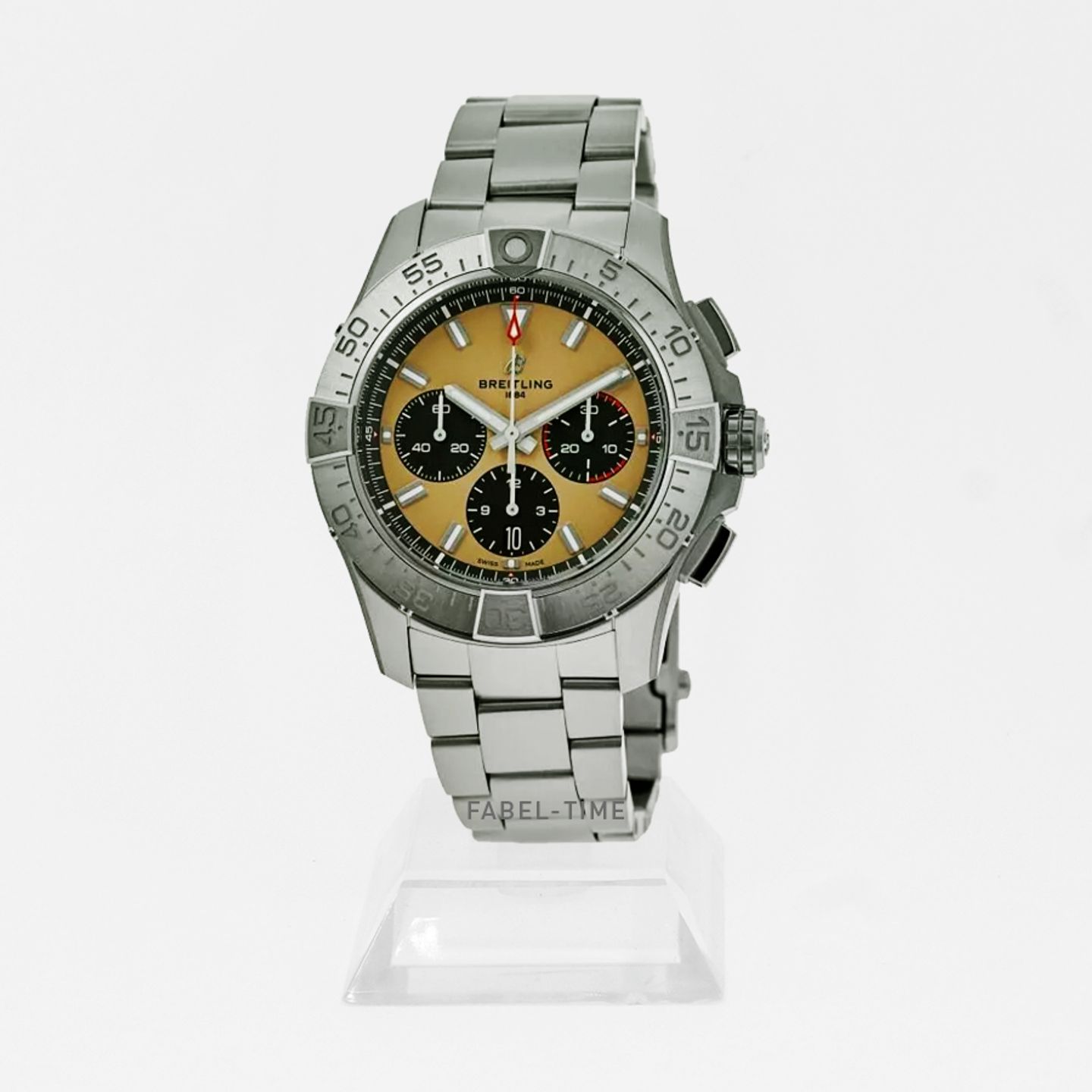 Breitling Avenger AB0147101A1A1 (2024) - Roze wijzerplaat 44mm Staal (1/1)