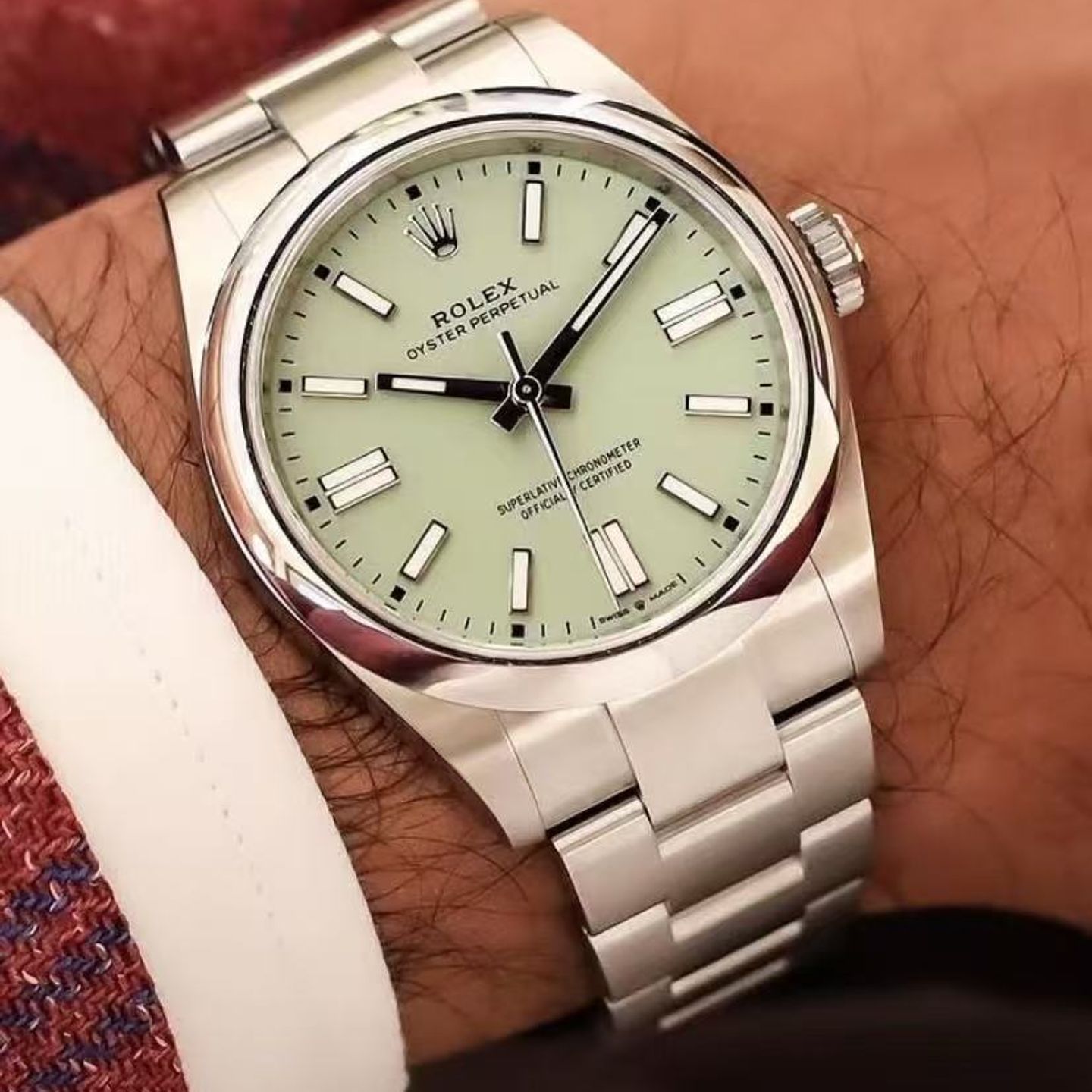 Rolex Oyster Perpetual 36 126000 - (7/8)