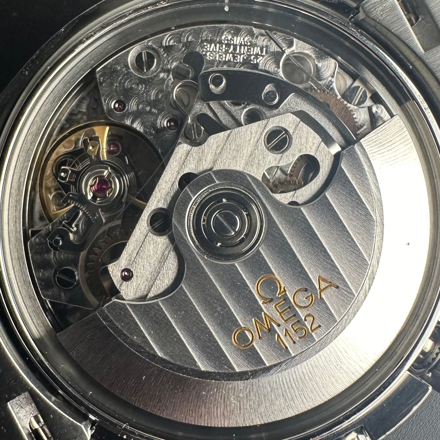 Omega Speedmaster Date 3513.30 (1998) - White dial 39 mm Steel case (5/8)
