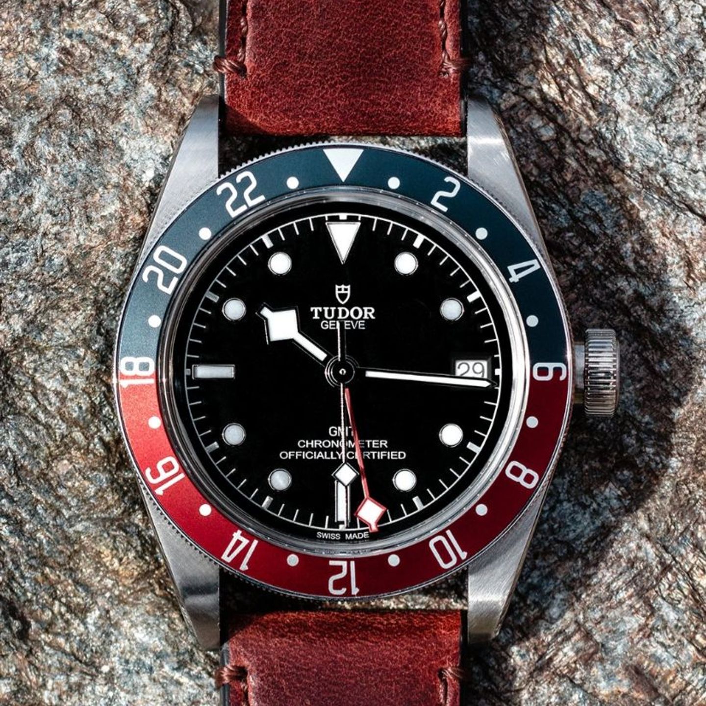 Tudor Black Bay GMT 79830RB (2023) - Black dial 41 mm Steel case (1/2)