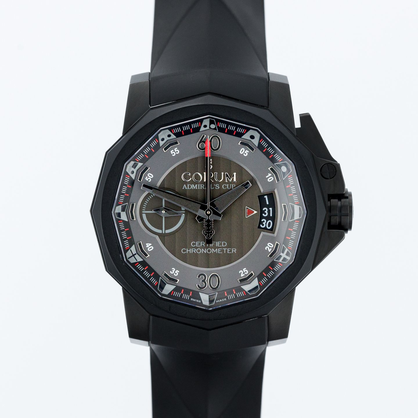 Corum Admiral's Cup 961.101.94.F371.AN12 (Unknown (random serial)) - Black dial 44 mm Titanium case (1/7)