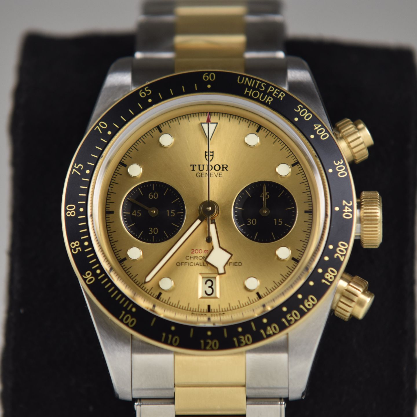 Tudor Black Bay Chrono 79363N (2025) - Champagne wijzerplaat 41mm Goud/Staal (1/6)