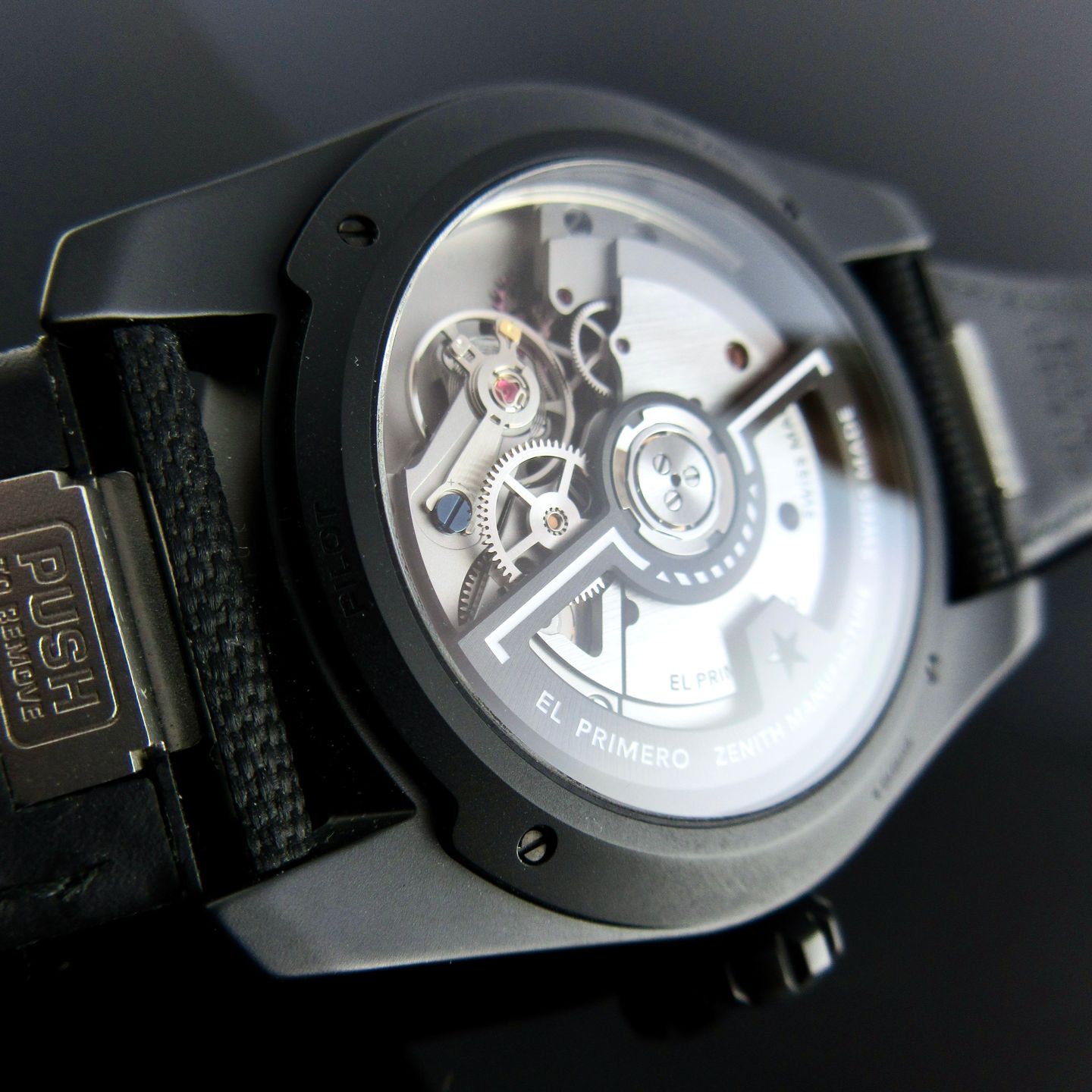 Zenith Pilot 49.4000.3620/21.I001 (2025) - Black dial 40 mm Ceramic case (7/8)