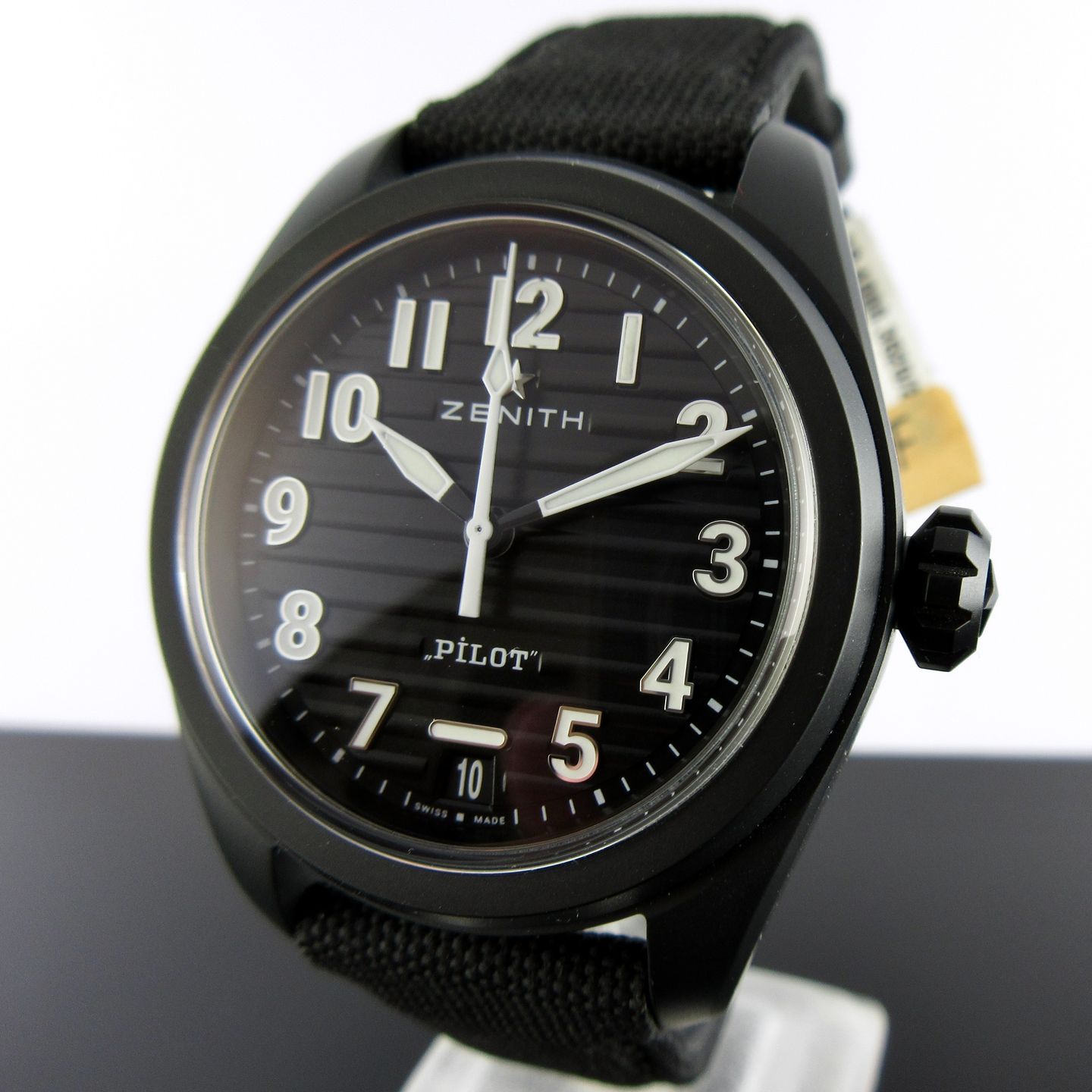 Zenith Pilot 49.4000.3620/21.I001 (2025) - Black dial 40 mm Ceramic case (1/8)