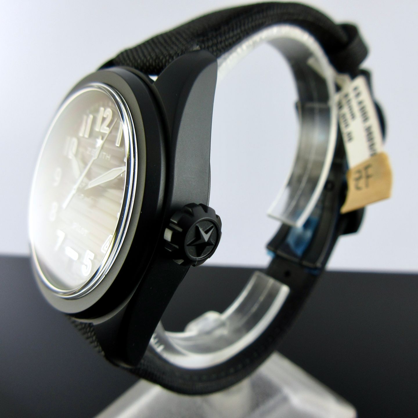 Zenith Pilot 49.4000.3620/21.I001 (2025) - Black dial 40 mm Ceramic case (3/8)