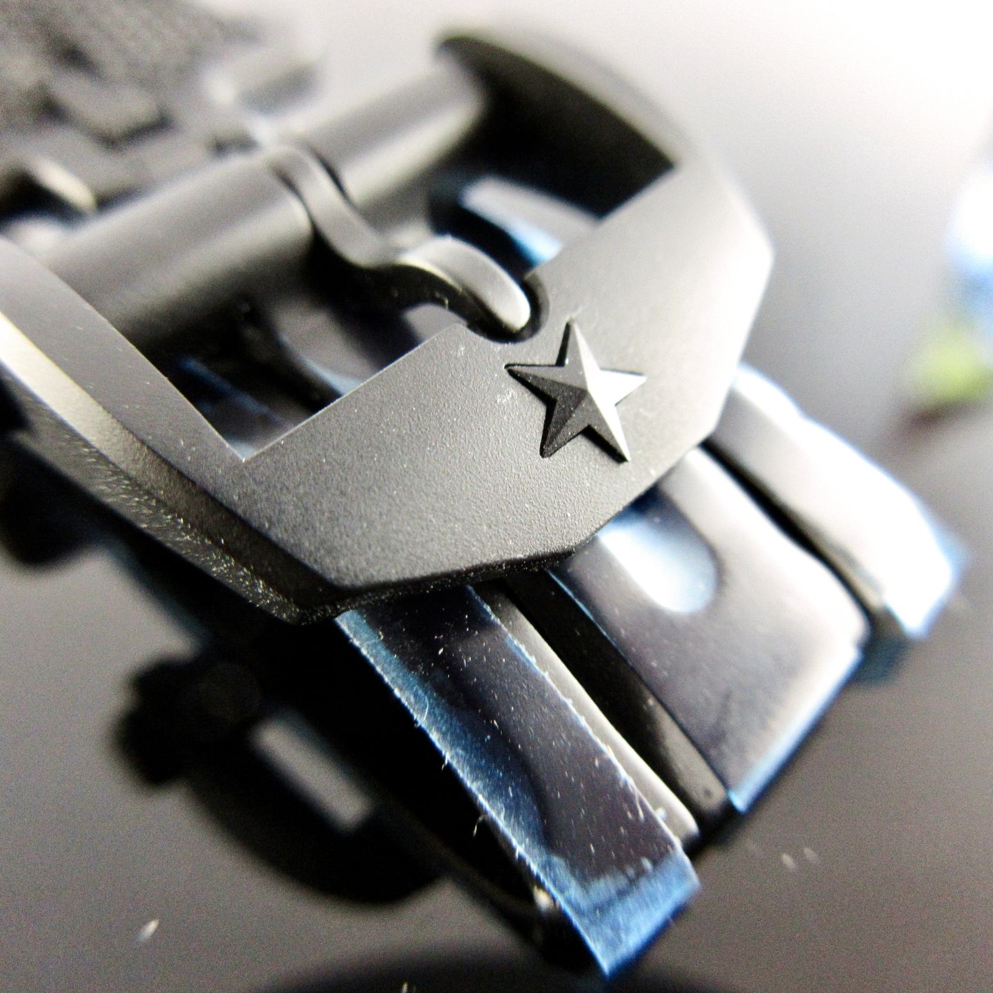 Zenith Pilot 49.4000.3620/21.I001 (2025) - Black dial 40 mm Ceramic case (6/8)