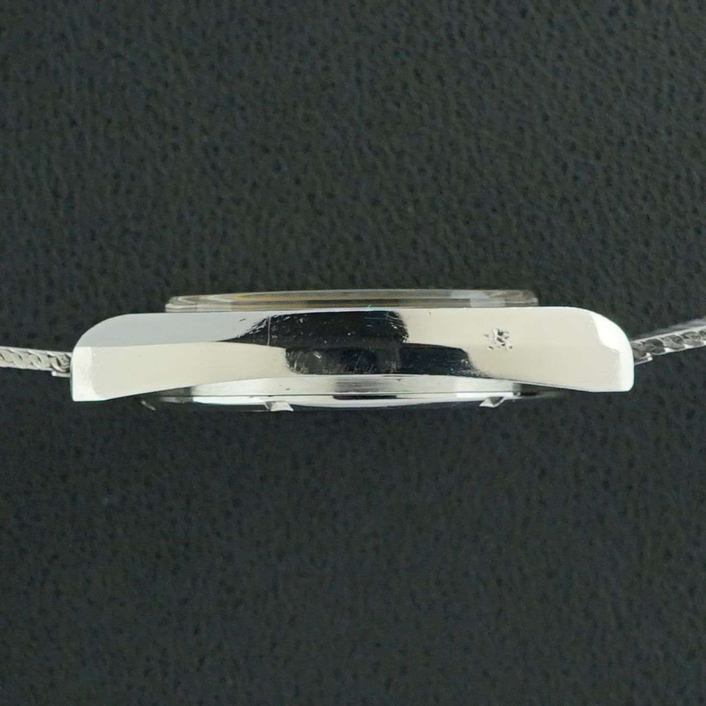 Omega Genève 166.0190 - (5/8)