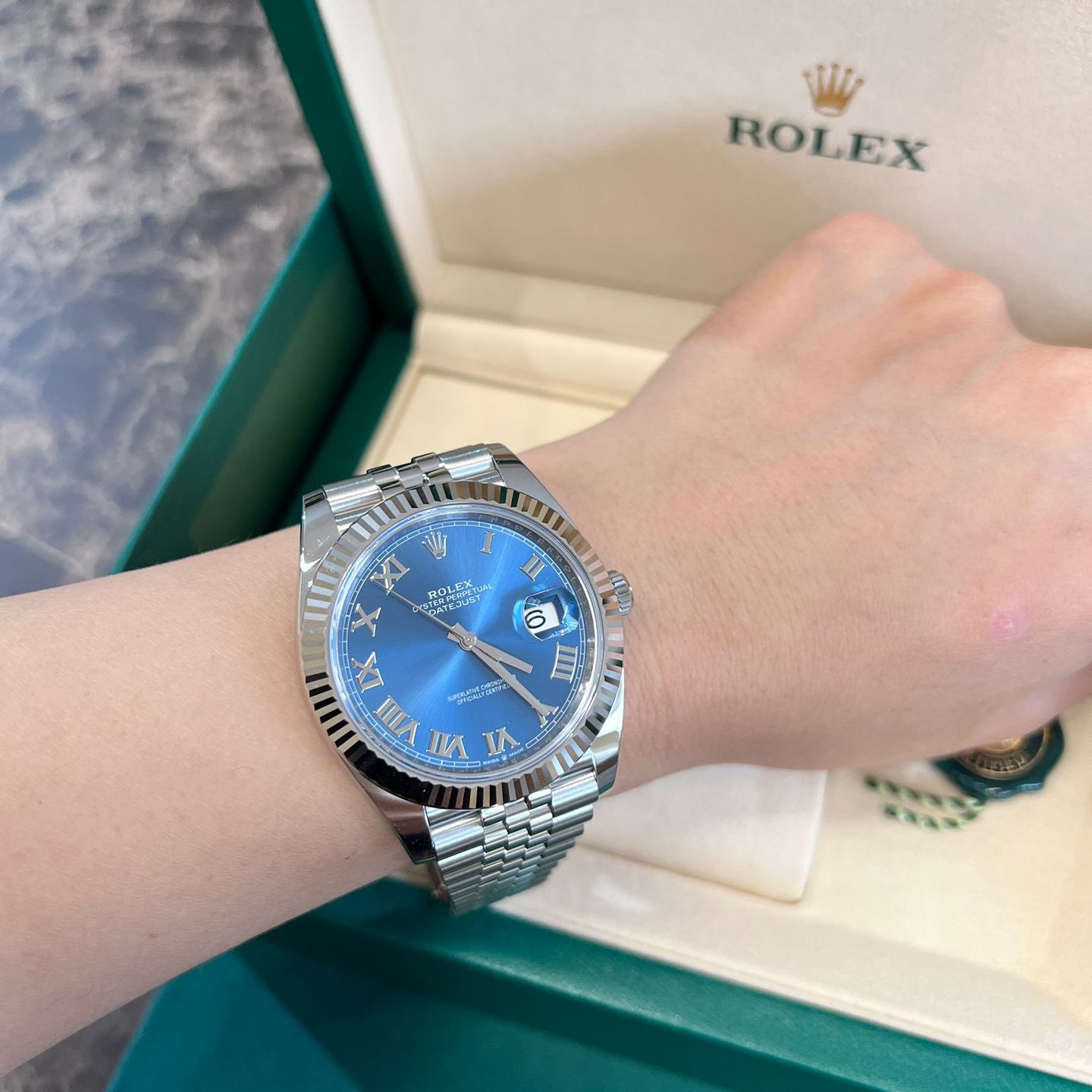 Rolex Datejust 41 126334 (2025) - Blue dial 41 mm Steel case (3/8)