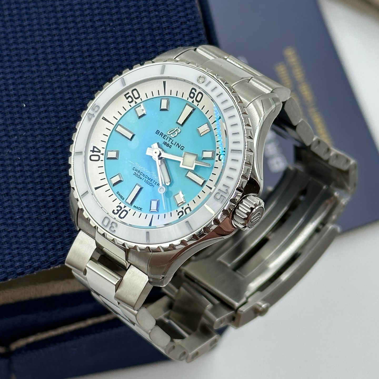 Breitling Superocean 36 A17377211C1A1 (2023) - Blauw wijzerplaat 36mm Staal (8/8)