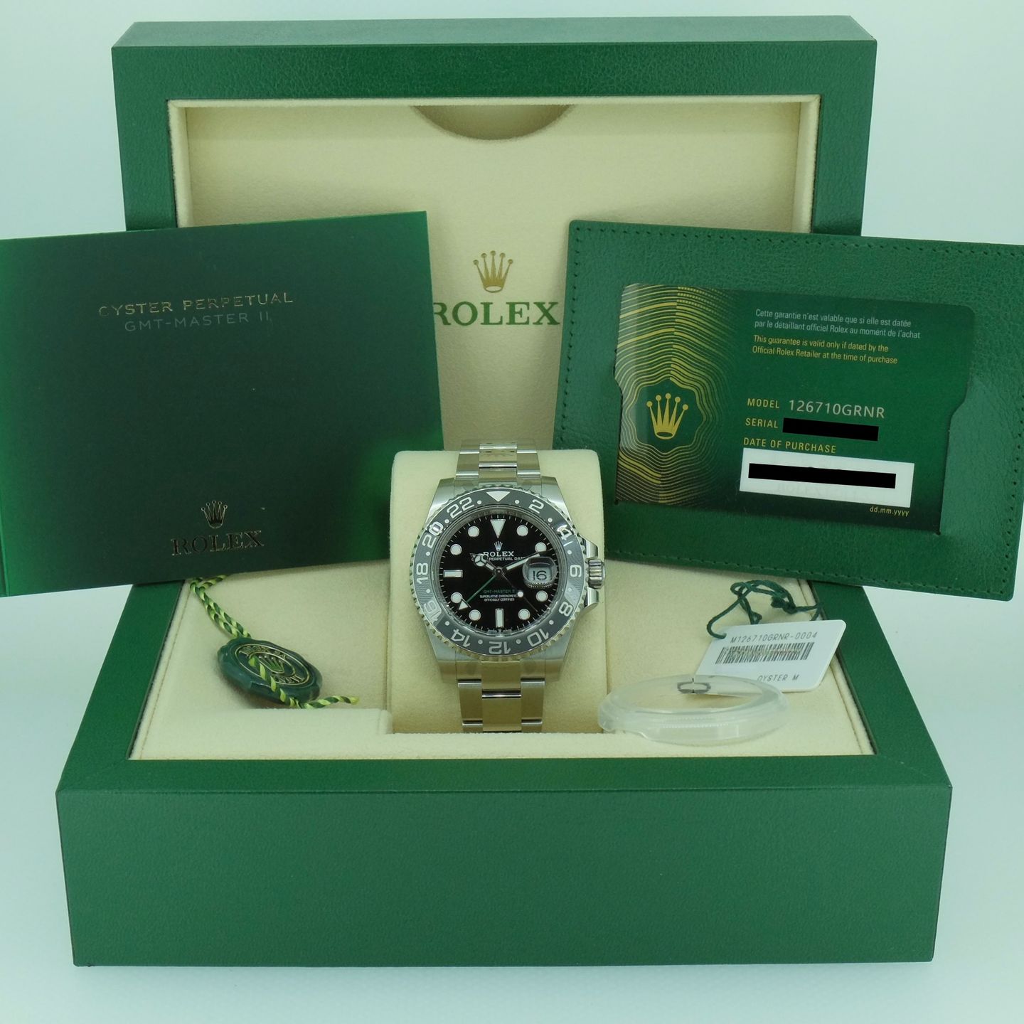 Rolex GMT-Master II 126710GRNR (2025) - Black dial 40 mm Steel case (4/6)