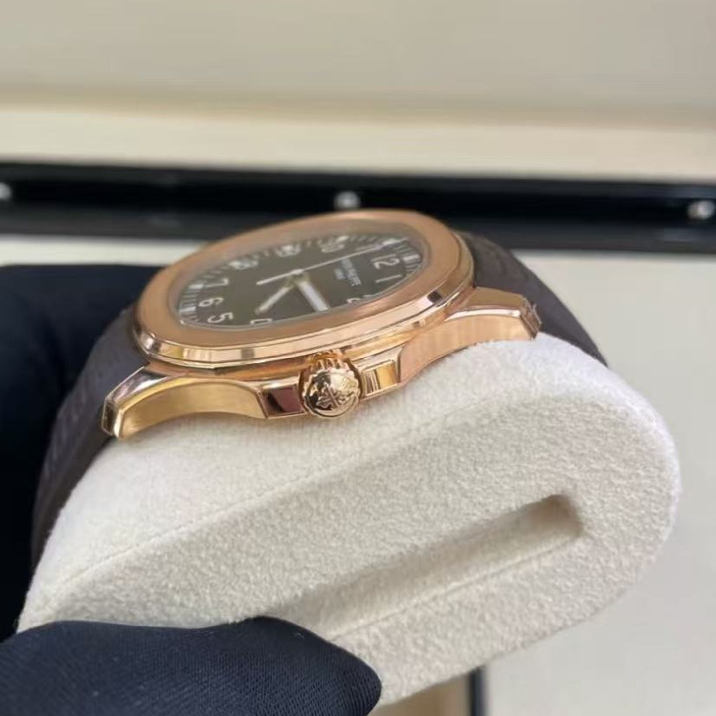 Patek Philippe Aquanaut 5167R-001 - (2/8)