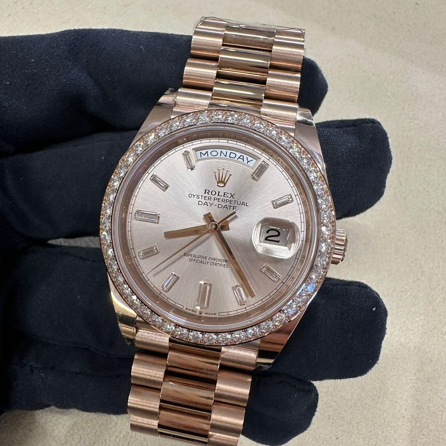 Rolex Day-Date 40 228345RBR (2022) - Unknown dial 40 mm Rose Gold case (3/4)