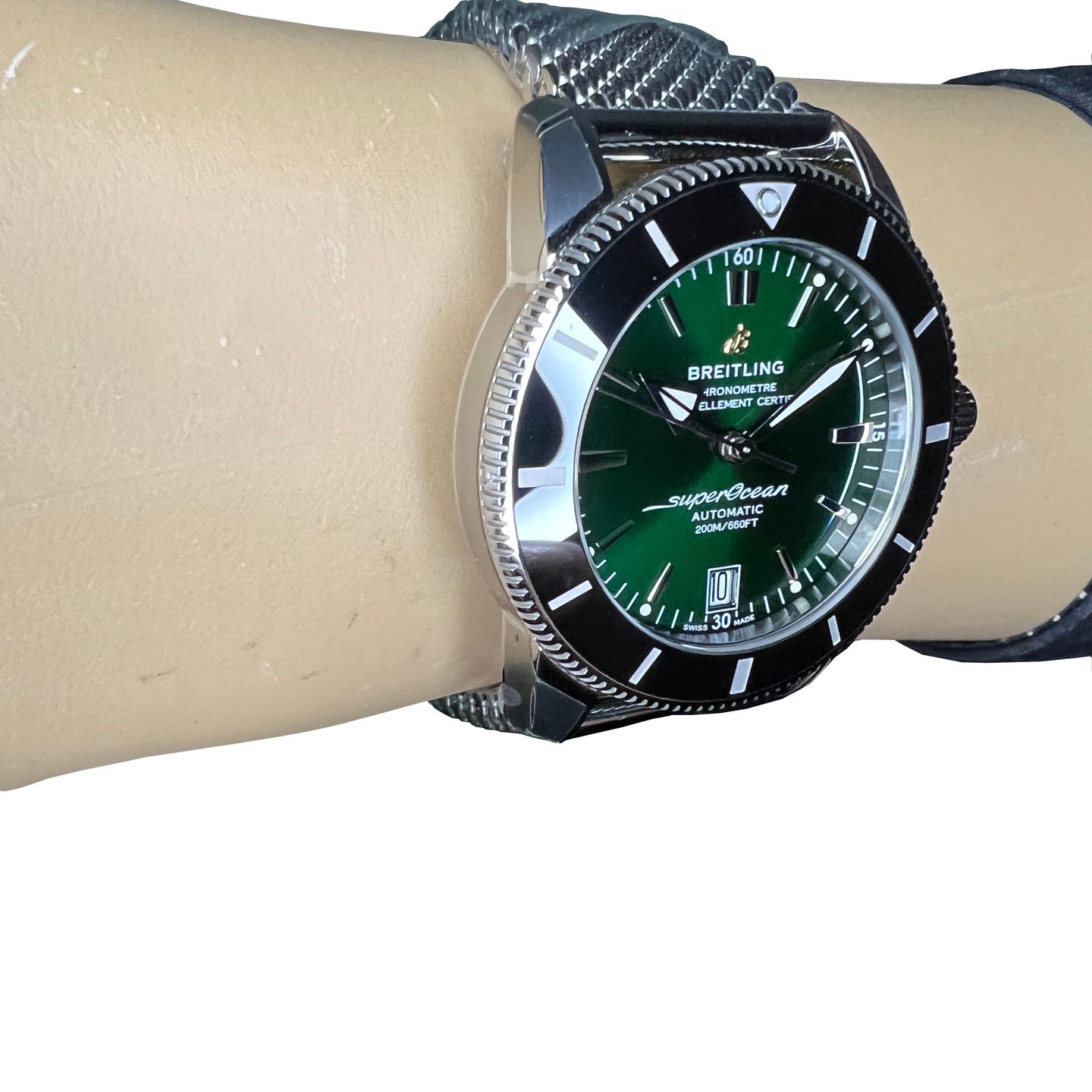 Breitling Superocean Heritage II 42 AB2010121L1A1 (2024) - Green dial 42 mm Steel case (4/8)