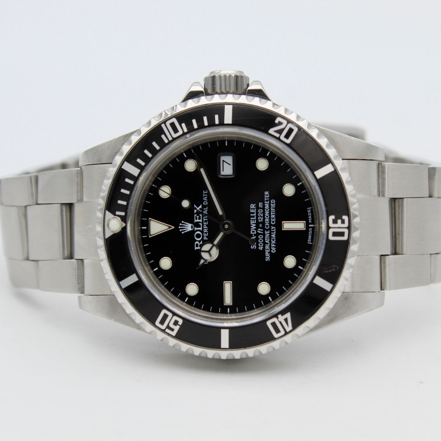 Rolex Sea-Dweller 4000 16600 (1987) - Black dial 40 mm Steel case (4/8)