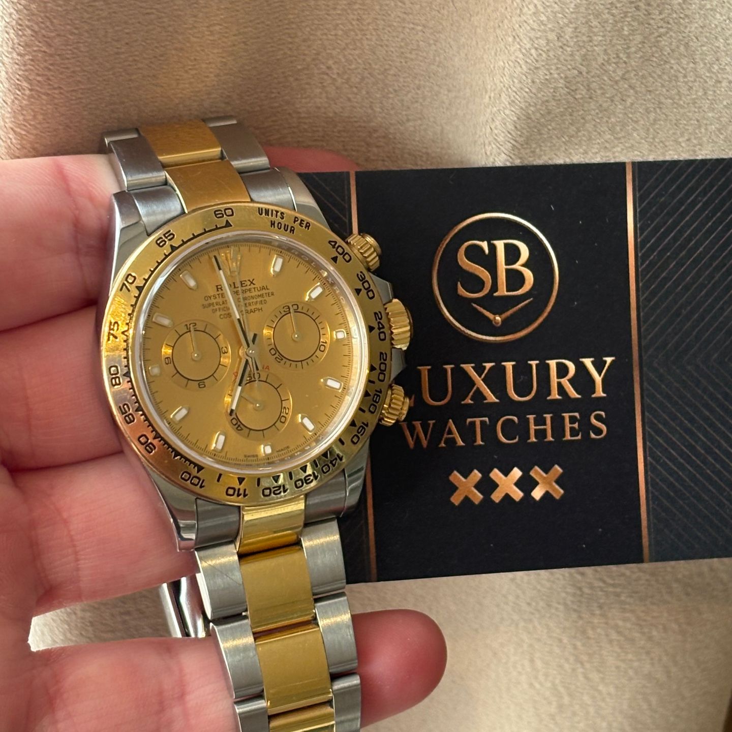 Rolex Daytona 116503 (2022) - Champagne dial 40 mm Gold/Steel case (2/5)