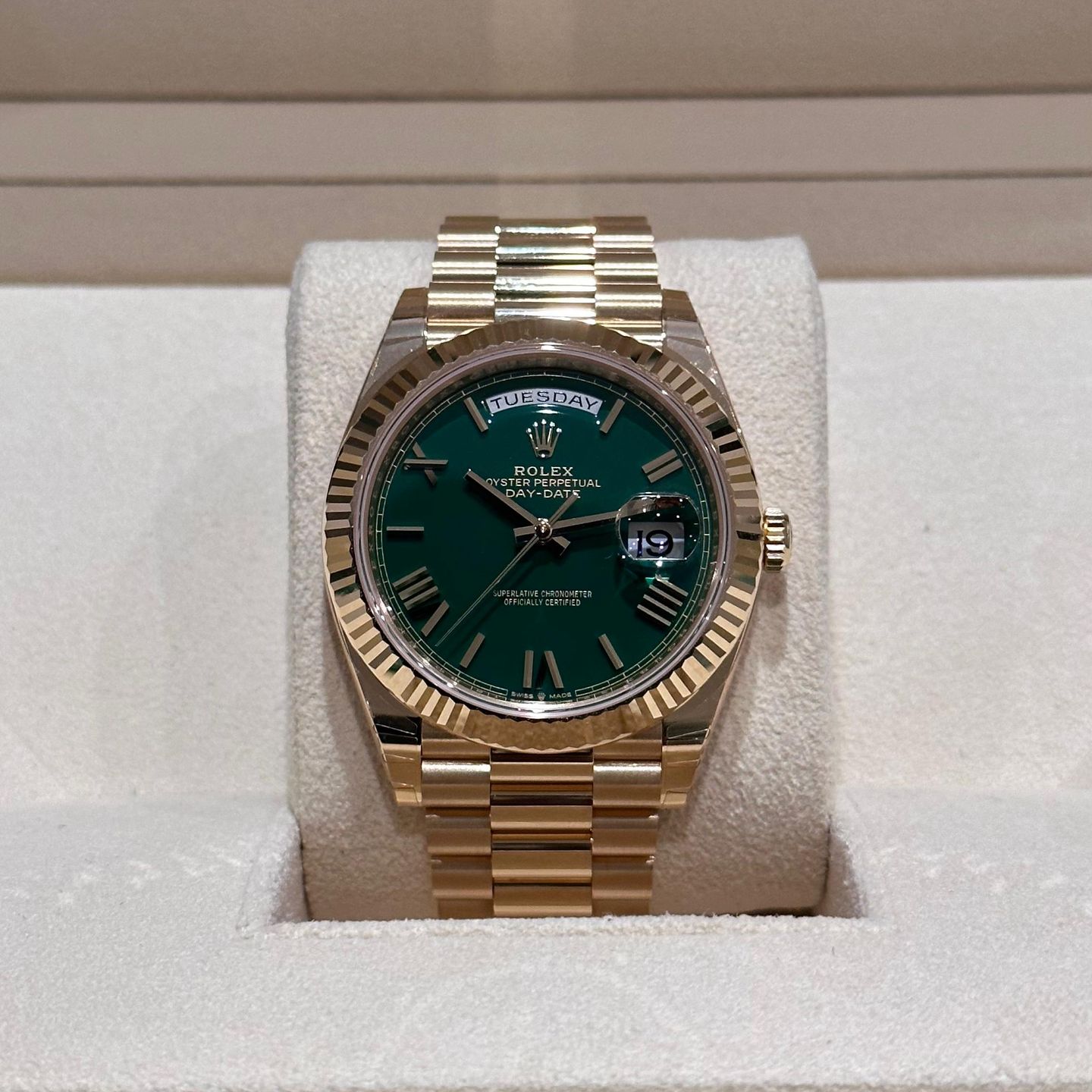 Rolex Day-Date 40 228238 (2024) - Groen wijzerplaat 40mm Geelgoud (2/7)