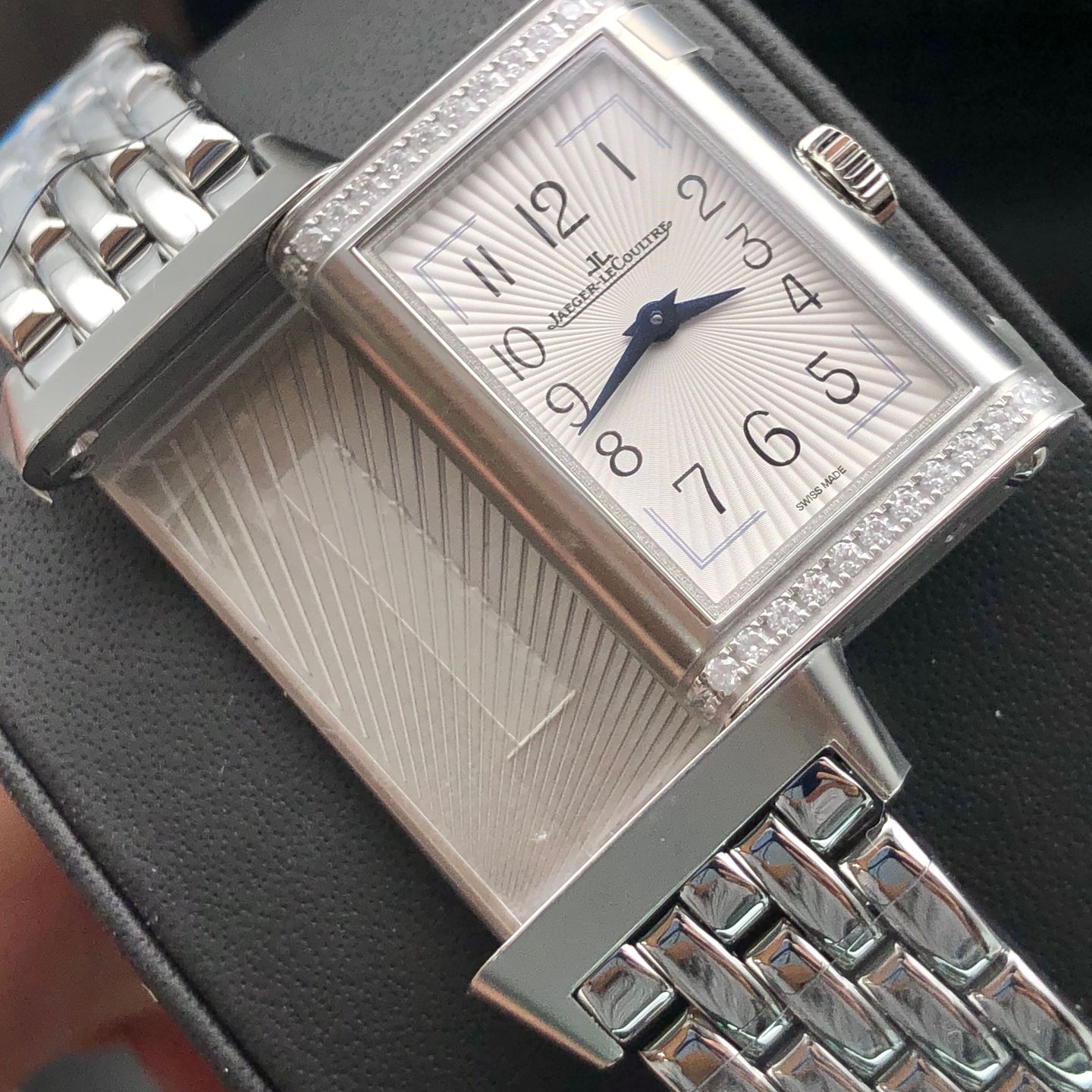 Jaeger-LeCoultre Reverso Q3288120 (2023) - White dial 20 mm Steel case (1/8)