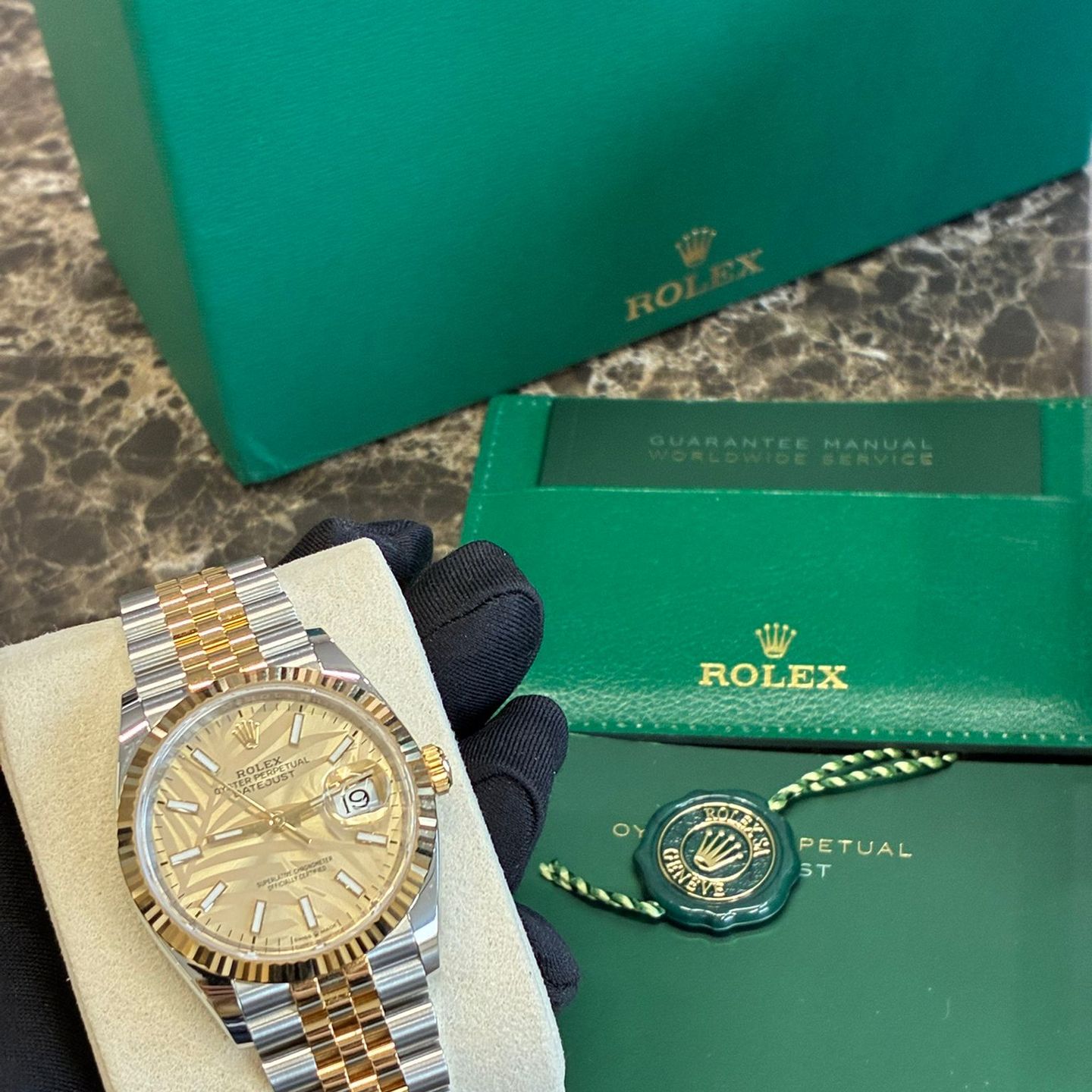 Rolex Datejust 36 126233 CHAMP PALM JUB (2024) - Unknown dial 36 mm Gold/Steel case (3/6)