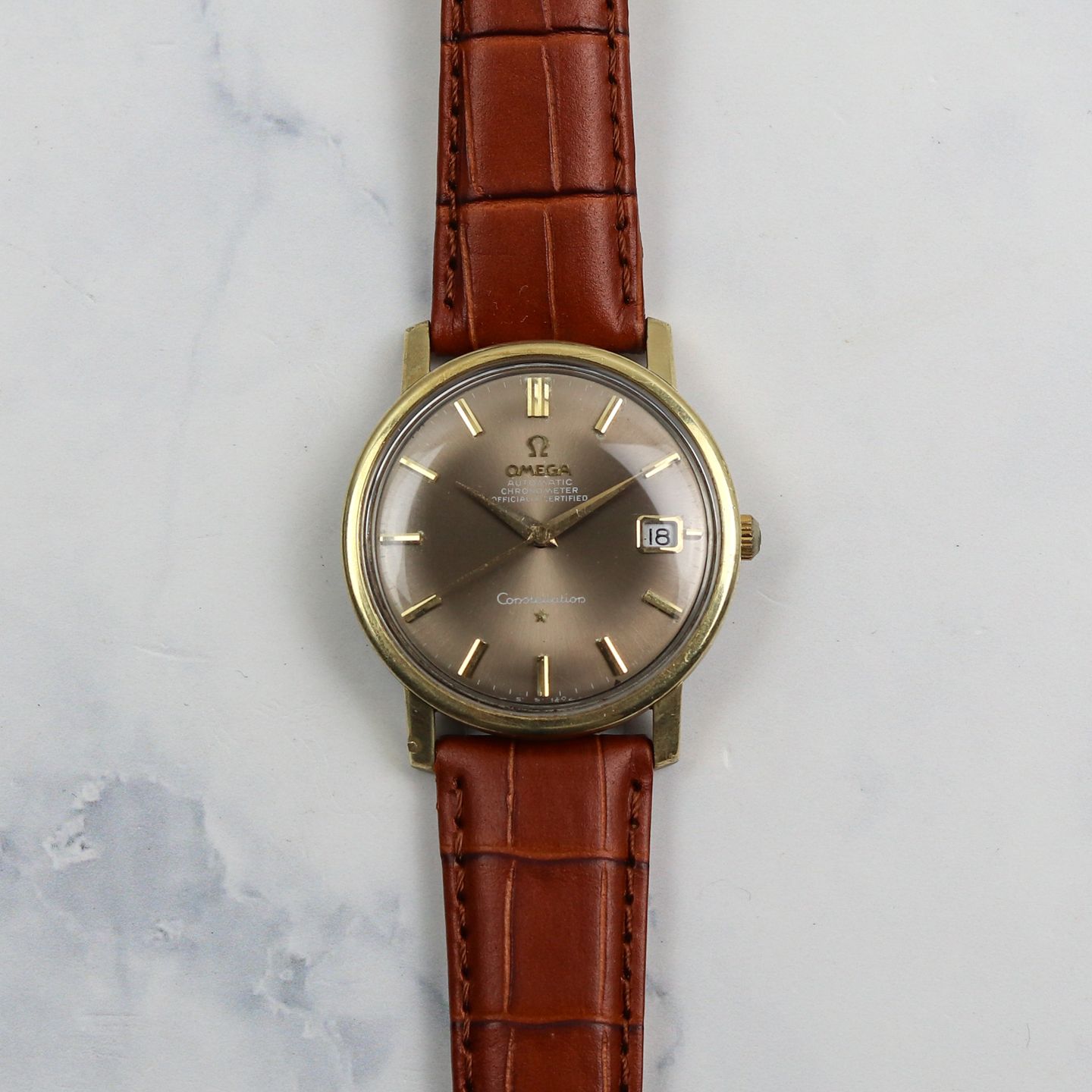 Omega Constellation 168.010 (1968) - Bruin wijzerplaat 34mm Goud/Staal (1/4)