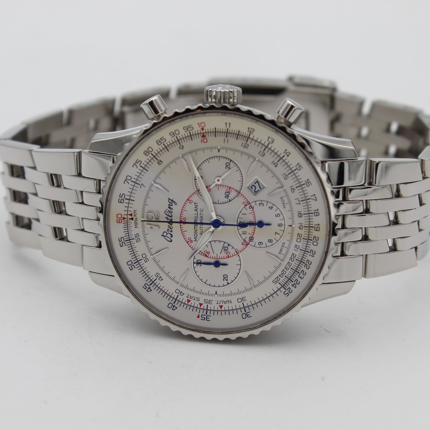 Breitling Montbrillant Datora A41370 (2019) - Silver dial 38 mm Steel case (4/8)