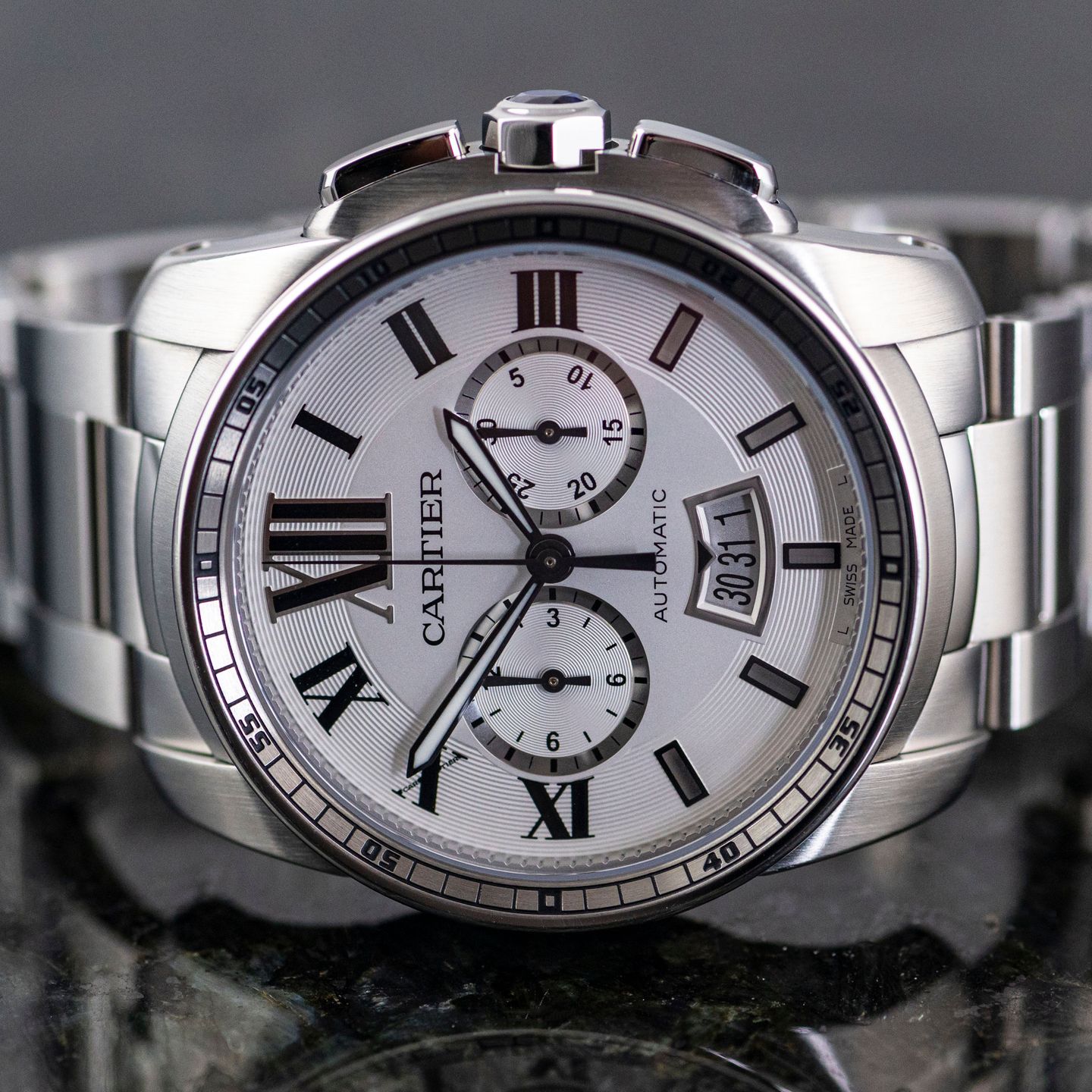 Cartier Calibre de Cartier Chronograph W7100045 (Unknown (random serial)) - Silver dial 42 mm Steel case (1/8)