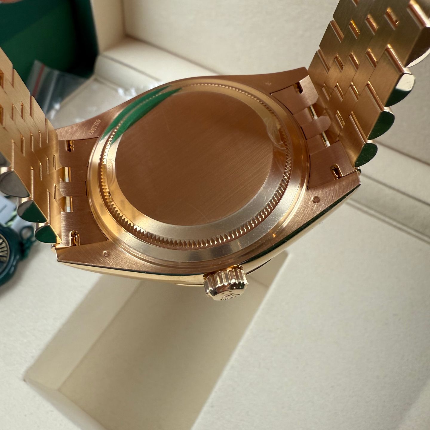 Rolex Sky-Dweller 336938 (2025) - Green dial 42 mm Yellow Gold case (7/7)