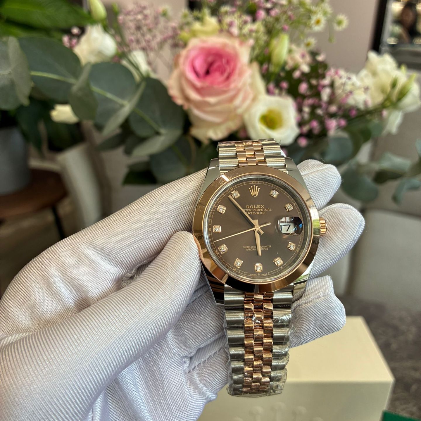 Rolex Datejust 41 126301G (2025) - Black dial 41 mm Gold/Steel case (4/8)