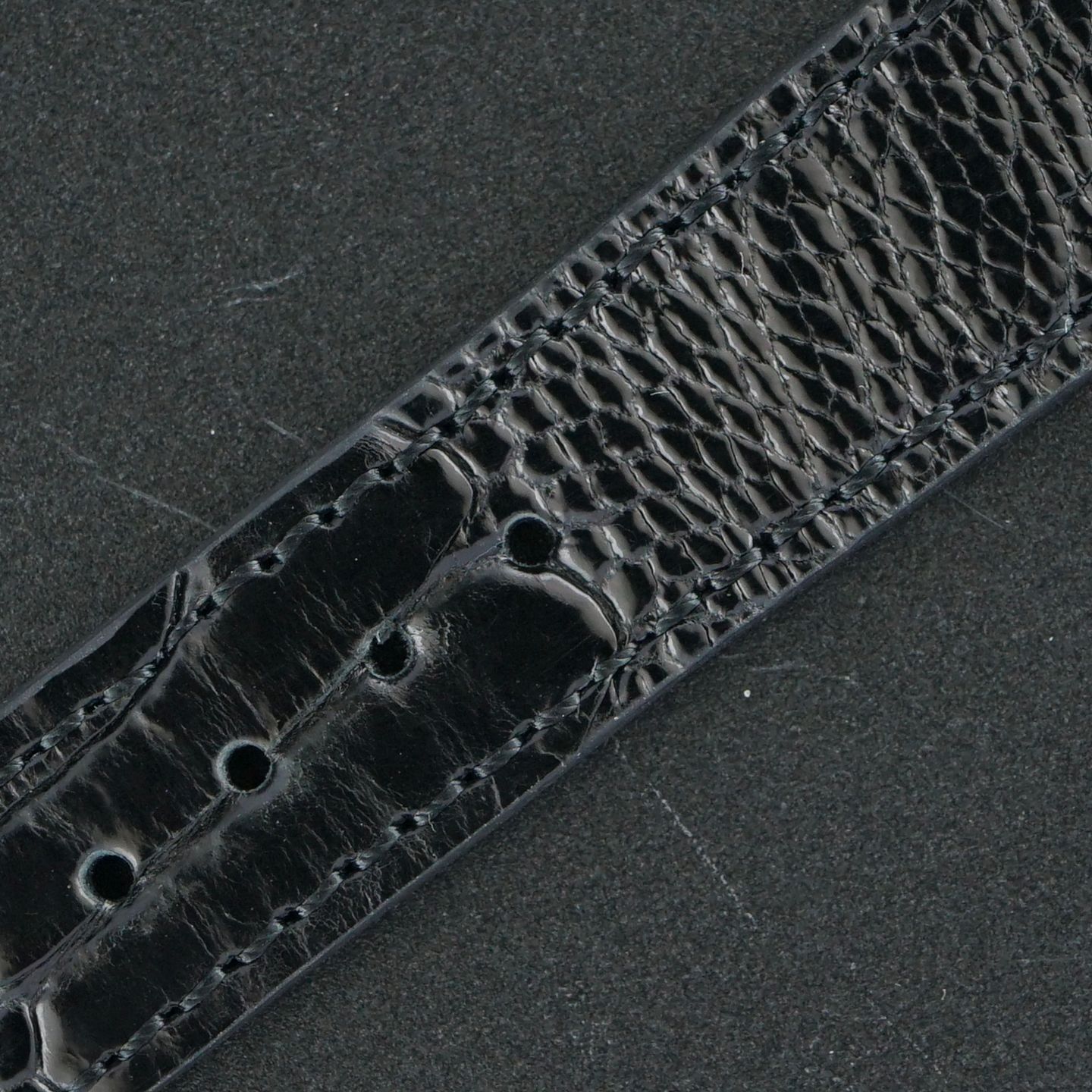 Omega De Ville Prestige 125.0050 (2024) - Black dial 34 mm Steel case (6/8)