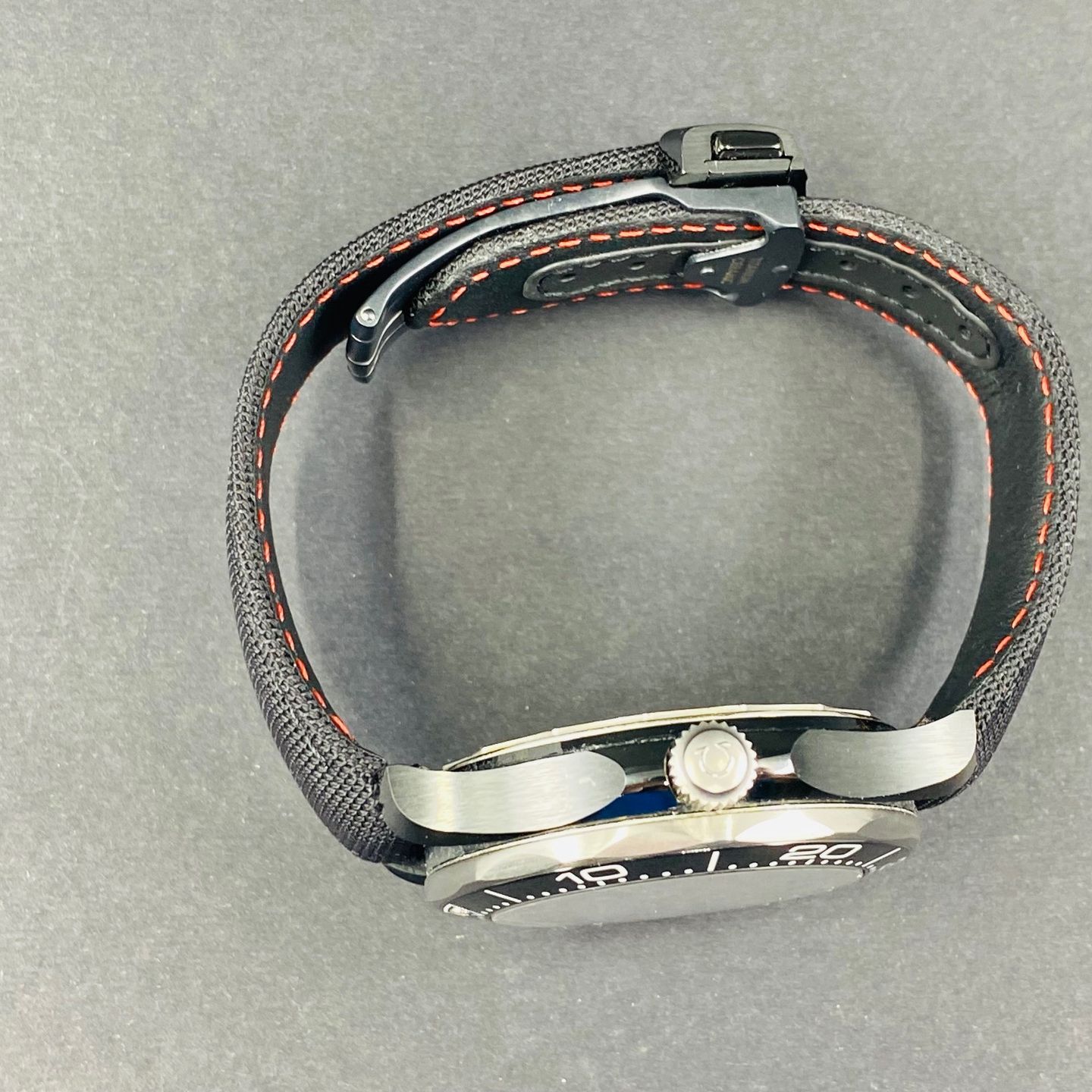 Omega Seamaster Diver 300 M 210.92.44.20.01.001 - (5/8)