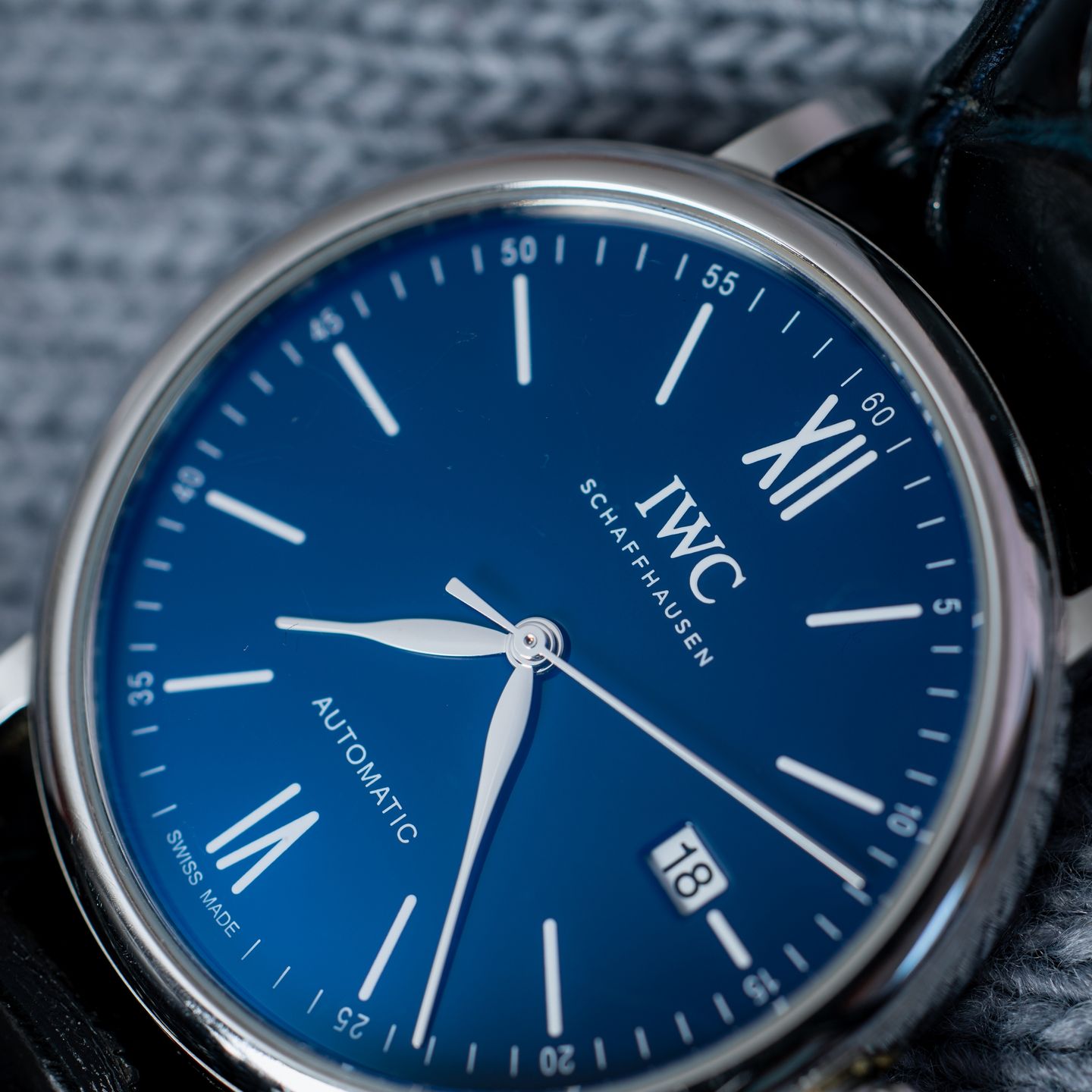 IWC Portofino Automatic IW356518 (2021) - Blue dial 40 mm Steel case (5/6)