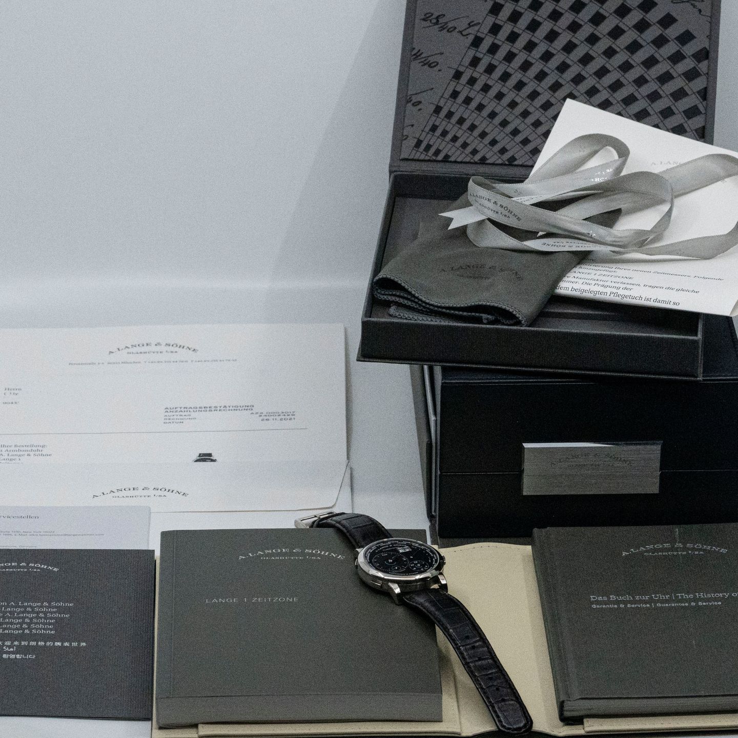 A. Lange & Söhne Lange 1 136.029 (2021) - Black dial 42 mm White Gold case (3/8)