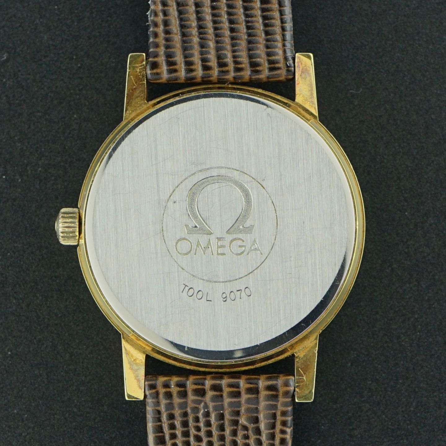 Omega Genève 136.0104 - (3/8)