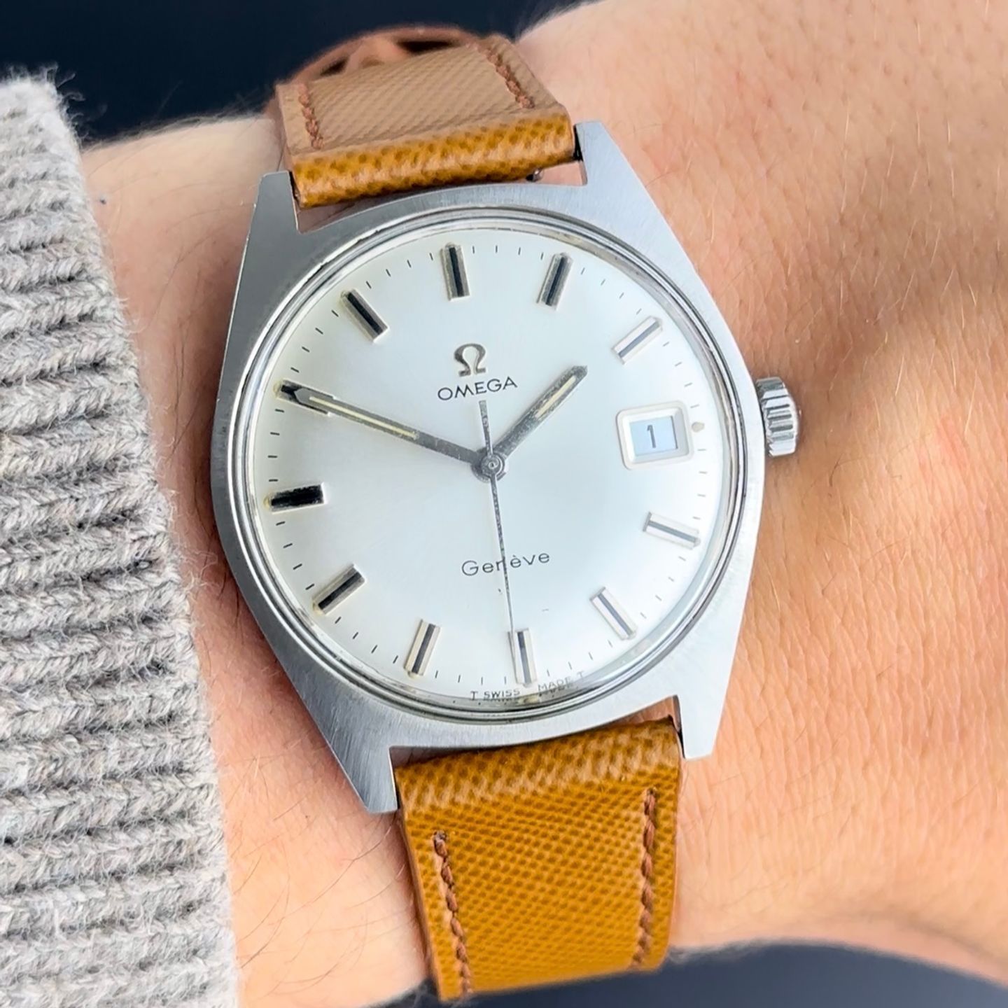 Omega Genève 136.041 (1968) - White dial 34 mm Steel case (2/8)