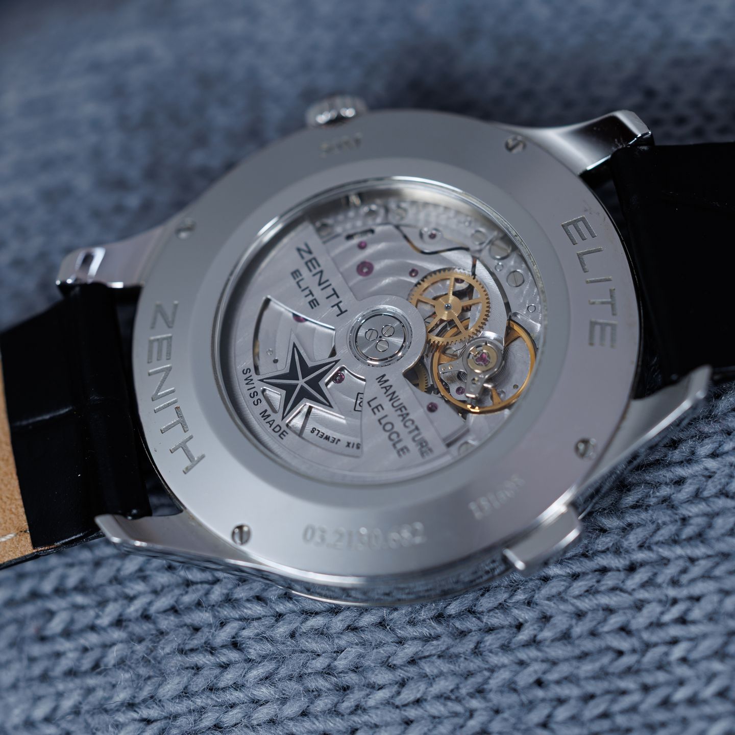 Zenith Elite Dual Time 03.2130.682/02.C498 (2011) - Silver dial 40 mm Steel case (8/8)