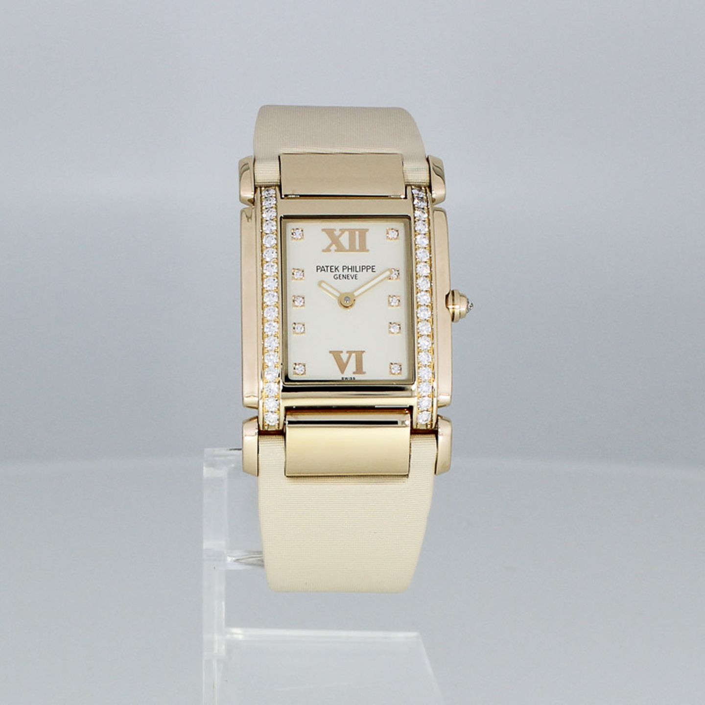 Patek Philippe Twenty~4 4920R-010 - (4/8)