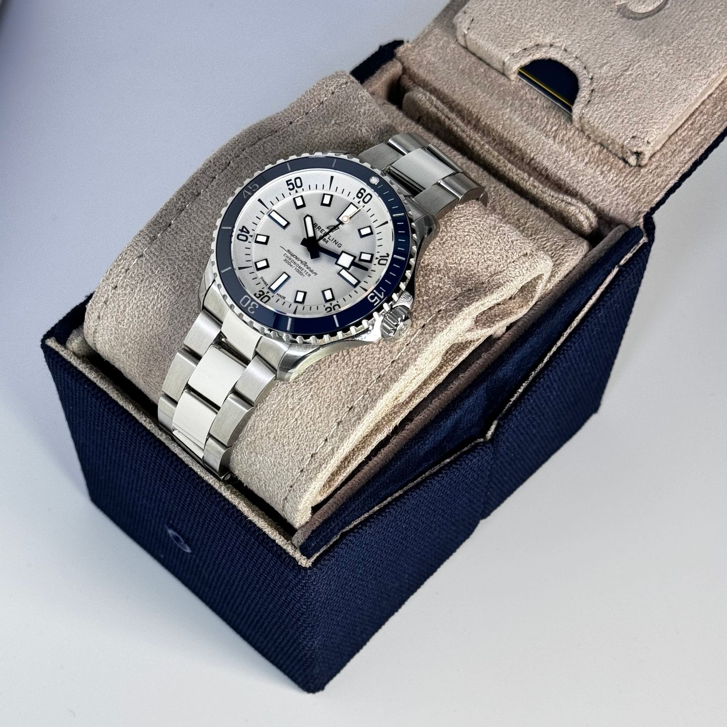 Breitling Superocean 42 A17375E71G1A1 - (2/7)